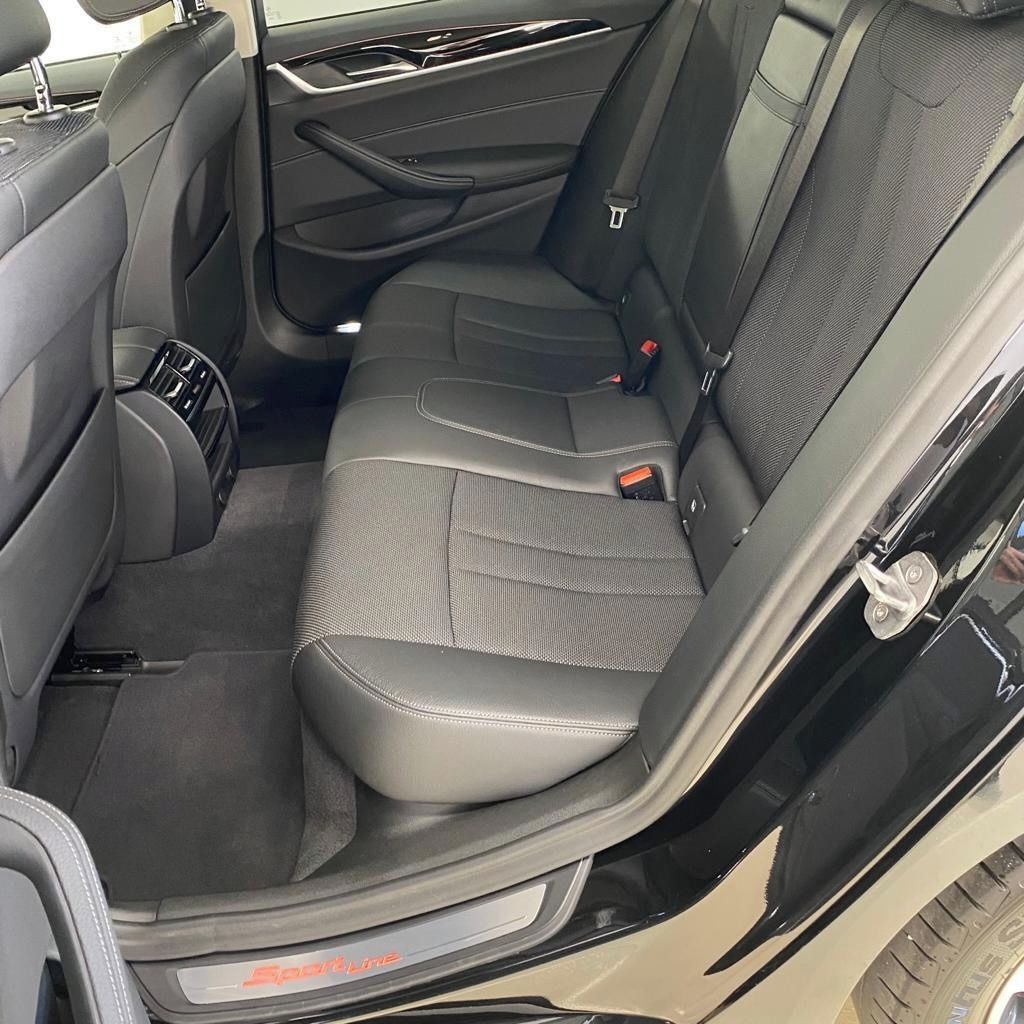 BMW Řada 5, 520d, xDrive, Sportline, tažné - fotka 5
