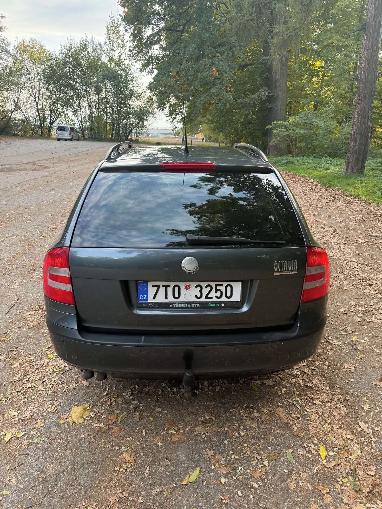 Škoda Octavia, II Combi 2.0 TDI 103 kW - fotka 6