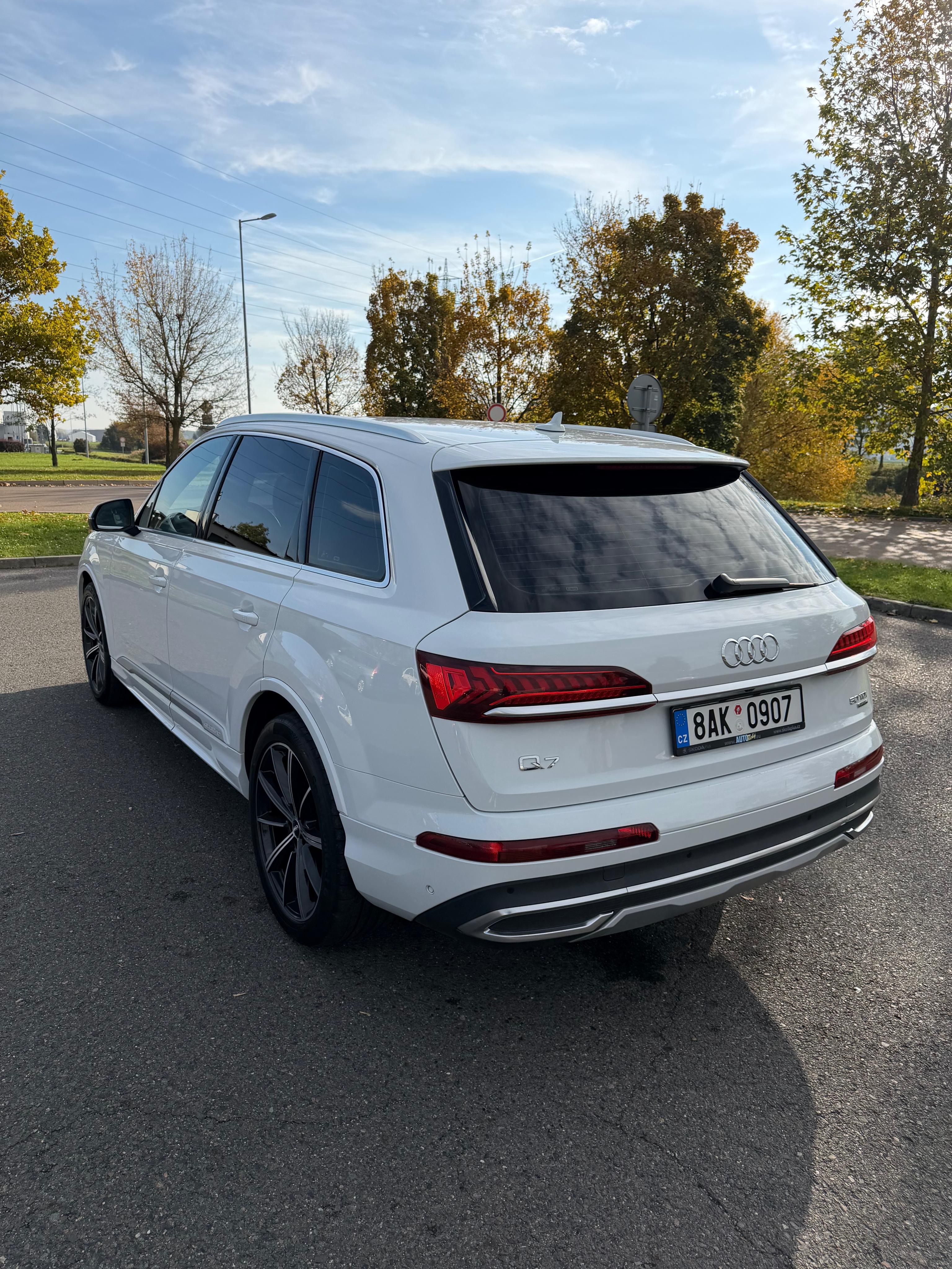 Audi Q7, 50TDI,DPH,Vzduch,Laser - fotka 4