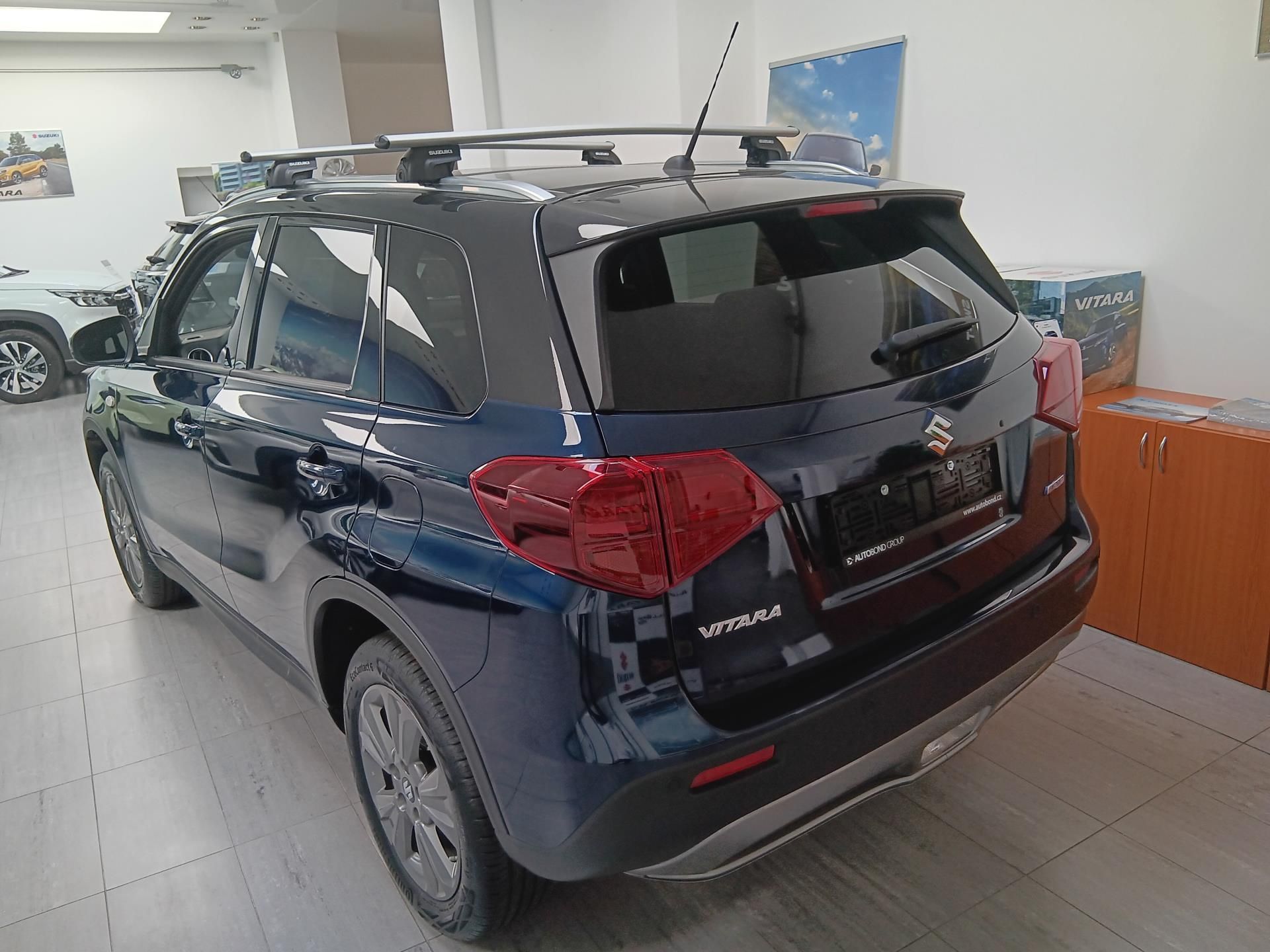 Suzuki Vitara, PREMIUM 1,4 HYBRID A/T 4x2 - fotka 4