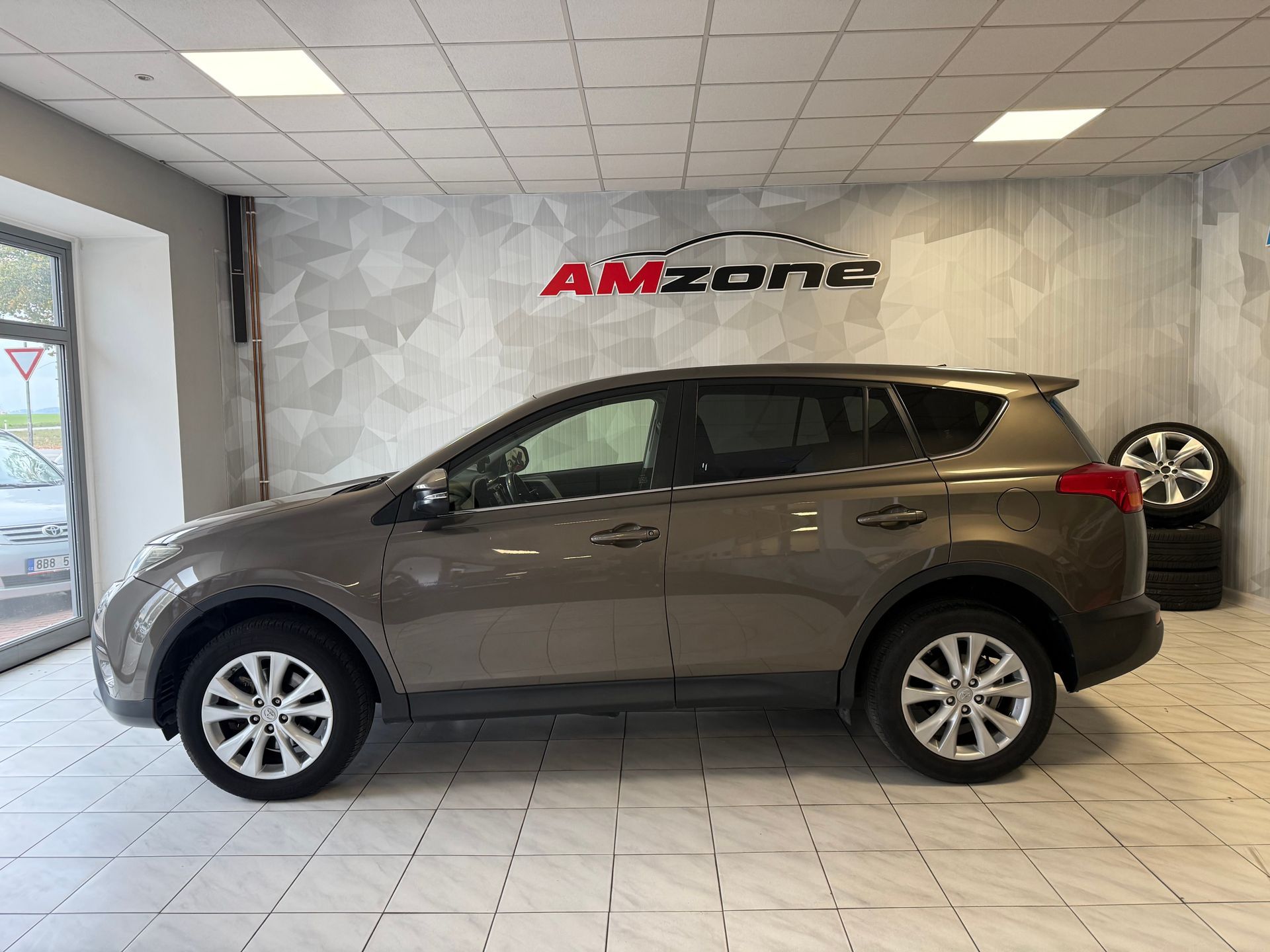 Toyota Rav4, 2.0 VALVEMATIC 4X4 AUTOMAT - fotka 2