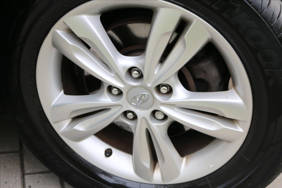 Hyundai ix35, 1,6 ČR, 149000Km - fotka 4
