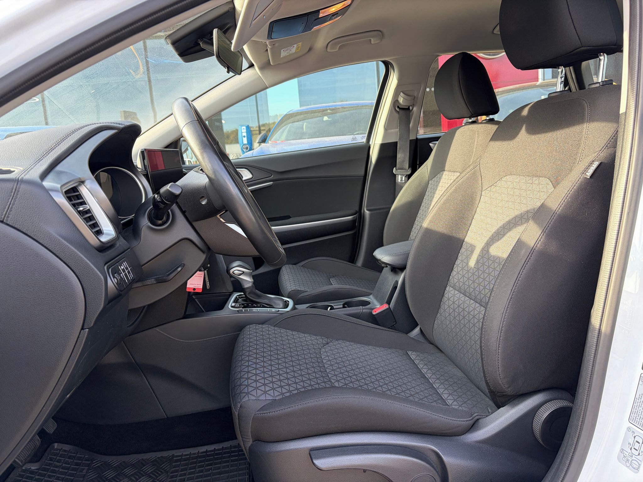 Kia Cee´d, 1.5 T-GDi SW 7DCT SPIN - fotka 6