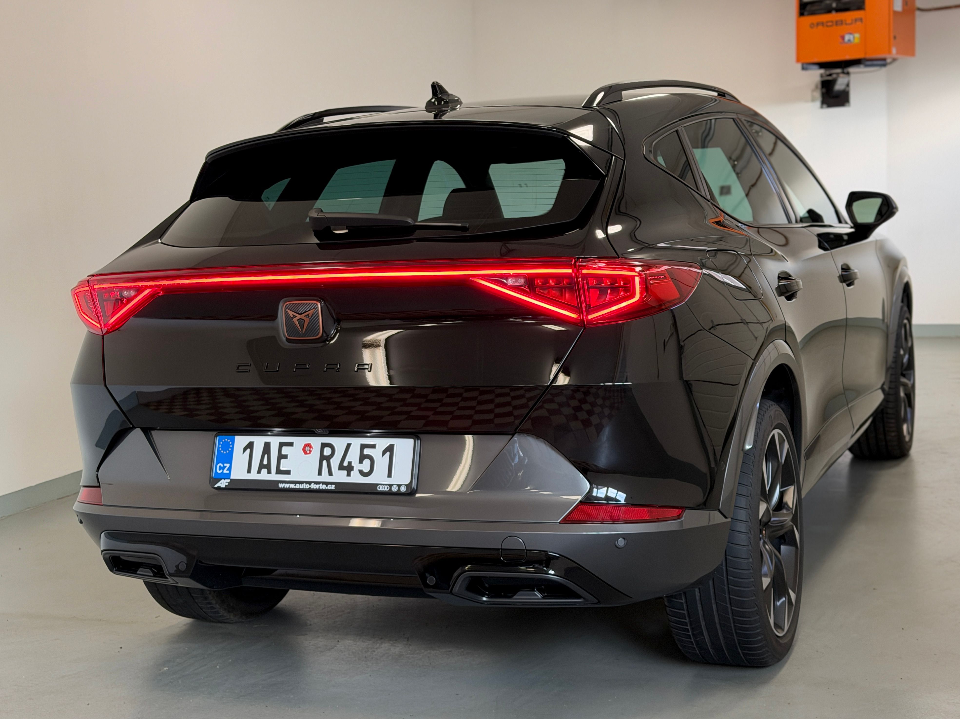 Cupra Formentor, 1,5TSI 110KW DSG 1 Maj ZÁRUKA - fotka 5