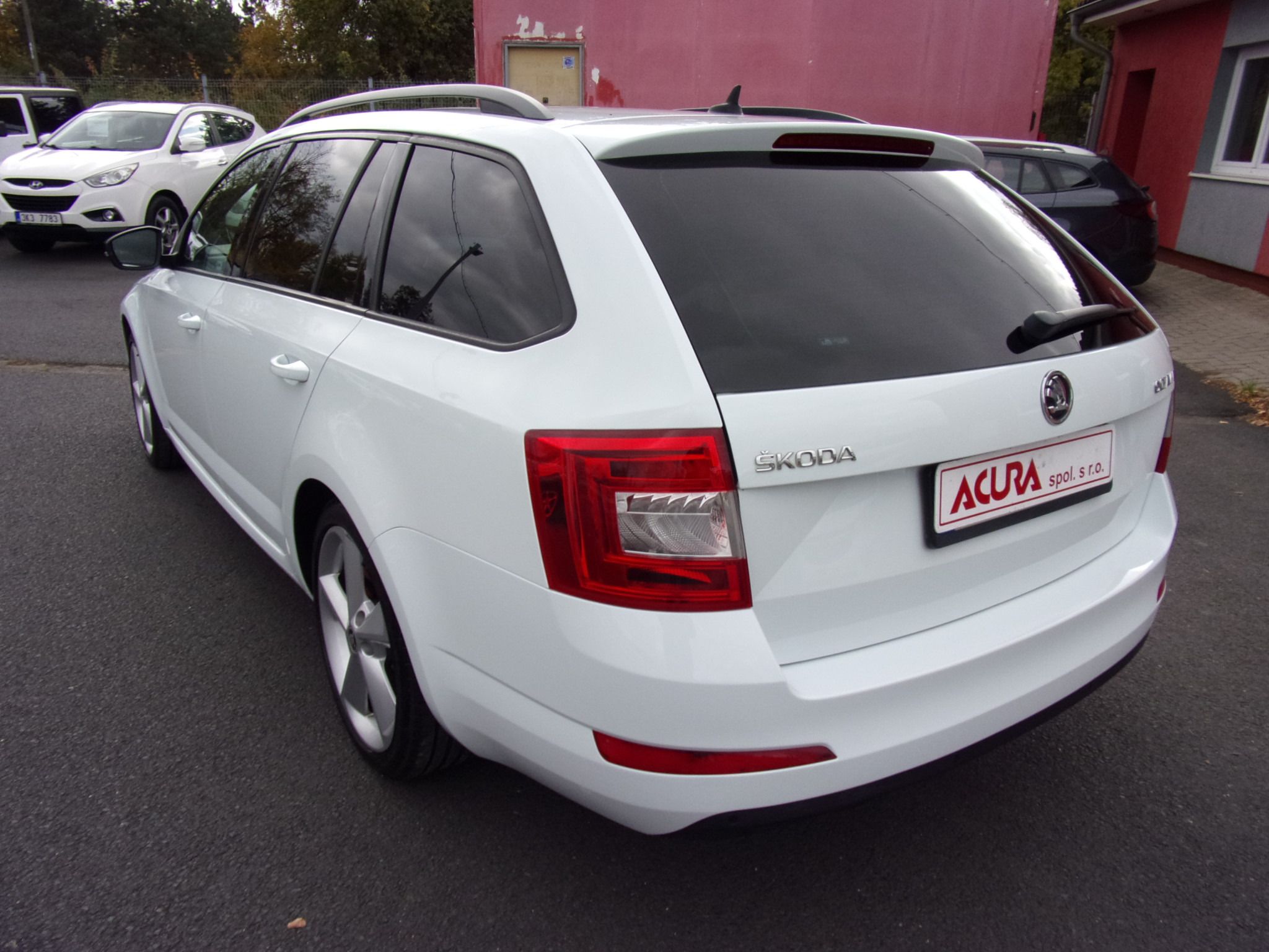 Škoda Octavia, 2,0 TDI Style 110kW Combi - fotka 5