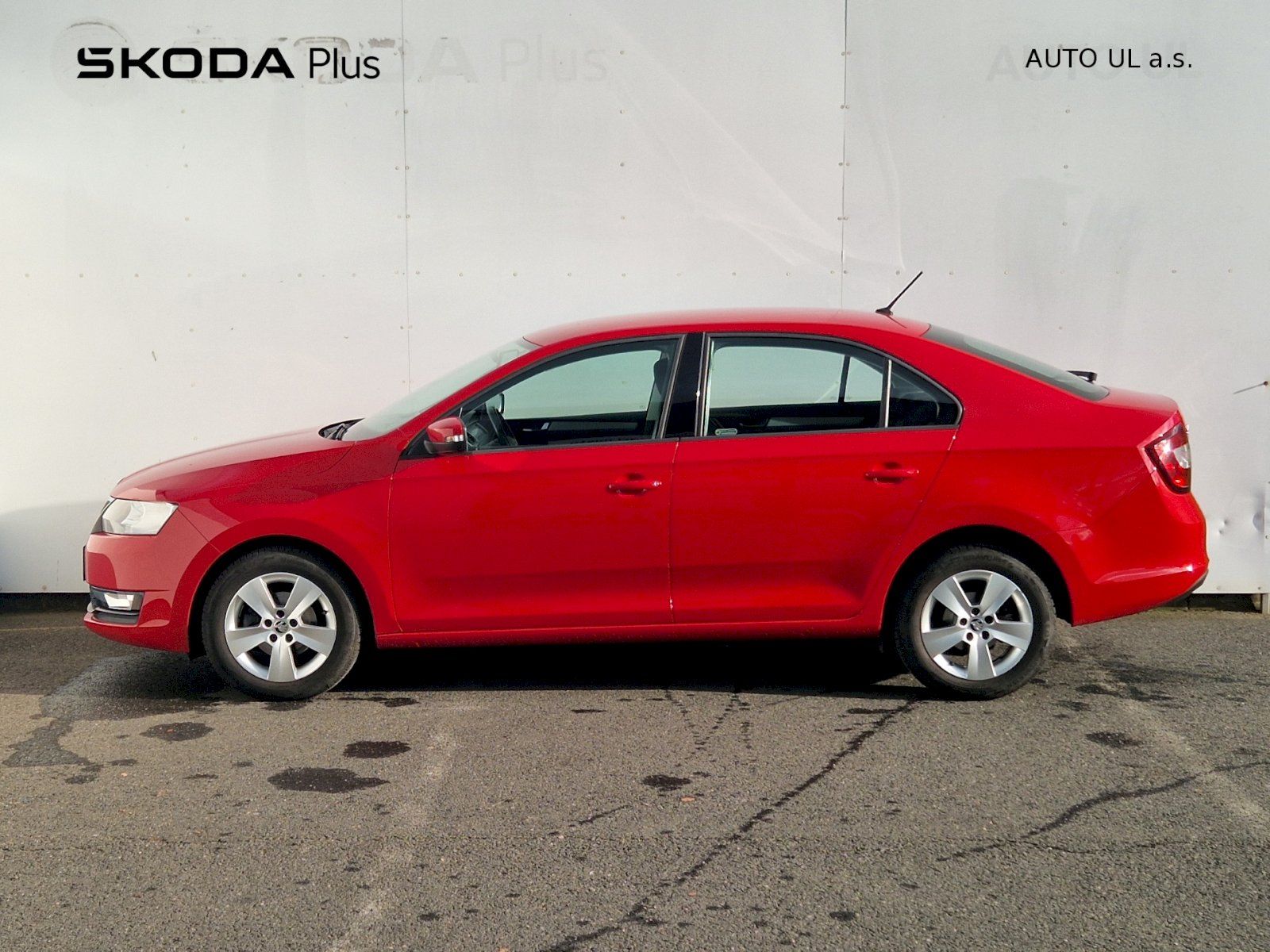 Škoda Rapid, 1.0TSI 70kW Ambition Plus - fotka 3