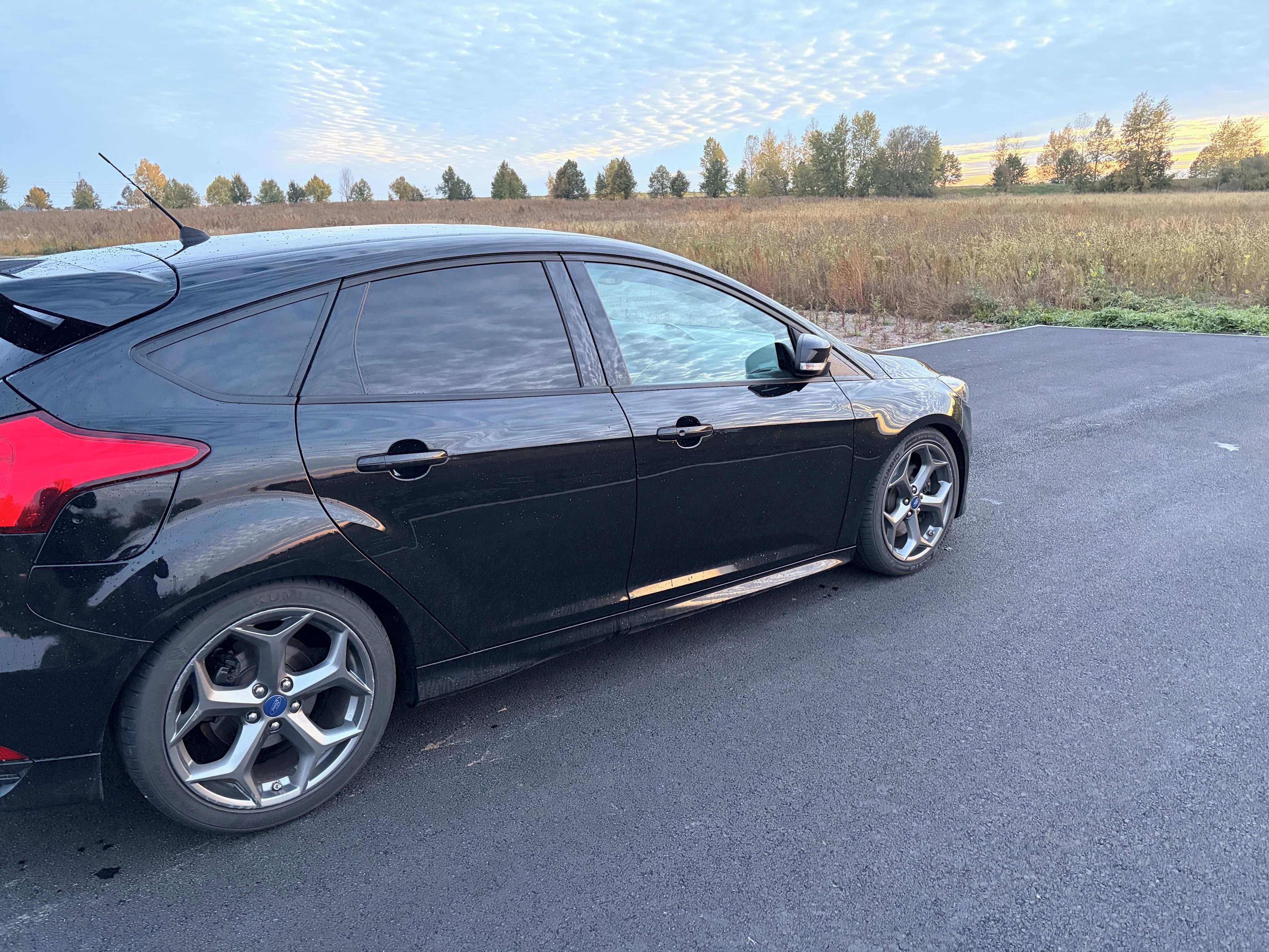 Ford Focus, MK3 ST - fotka 4