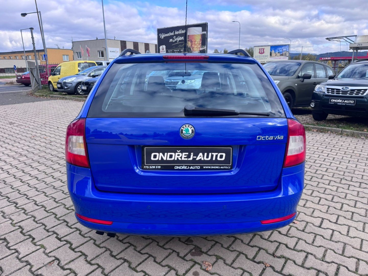 Škoda Octavia, 1,4 TSI 90 KW KOLA KILOMETRY - fotka 4