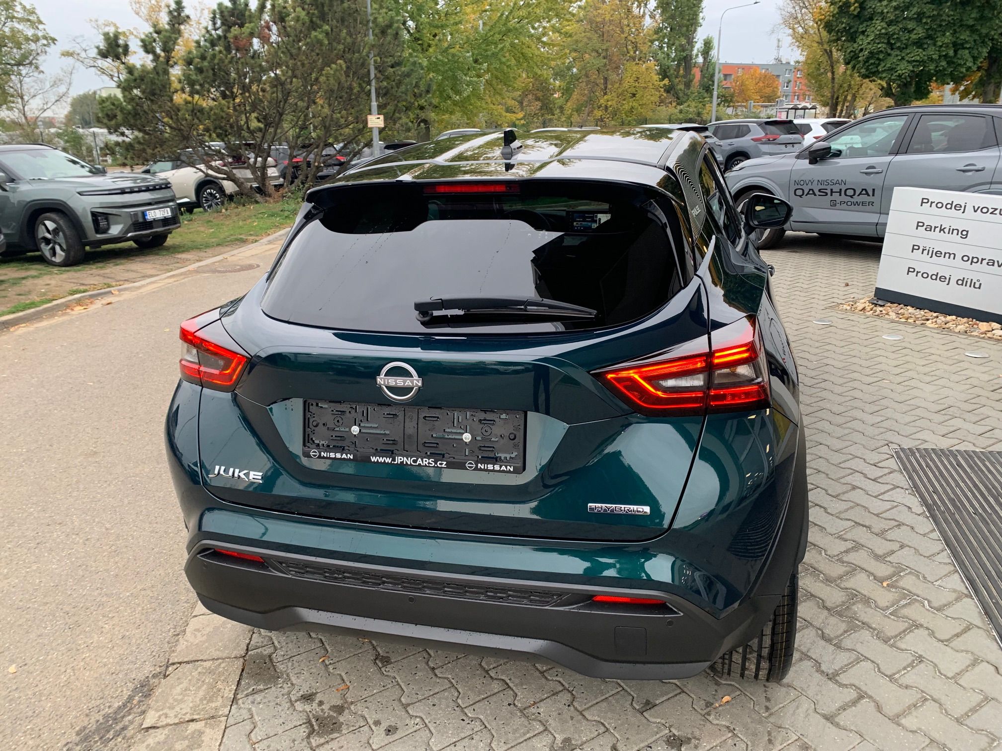 Nissan Juke, 1.6 HEV 143 AT PULSE + GW - fotka 5