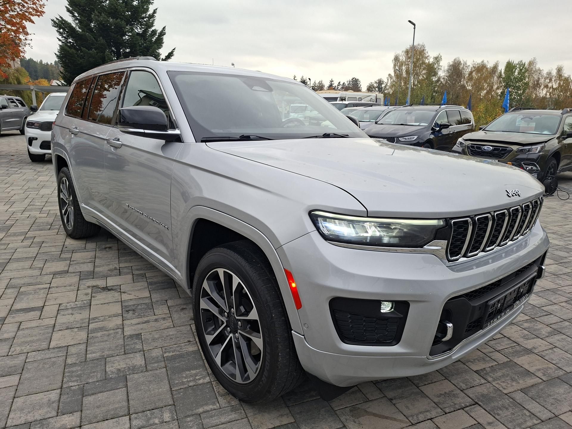 Jeep Grand Cherokee, 3,6LV6 4X4 LONG OVERLAND 6míst