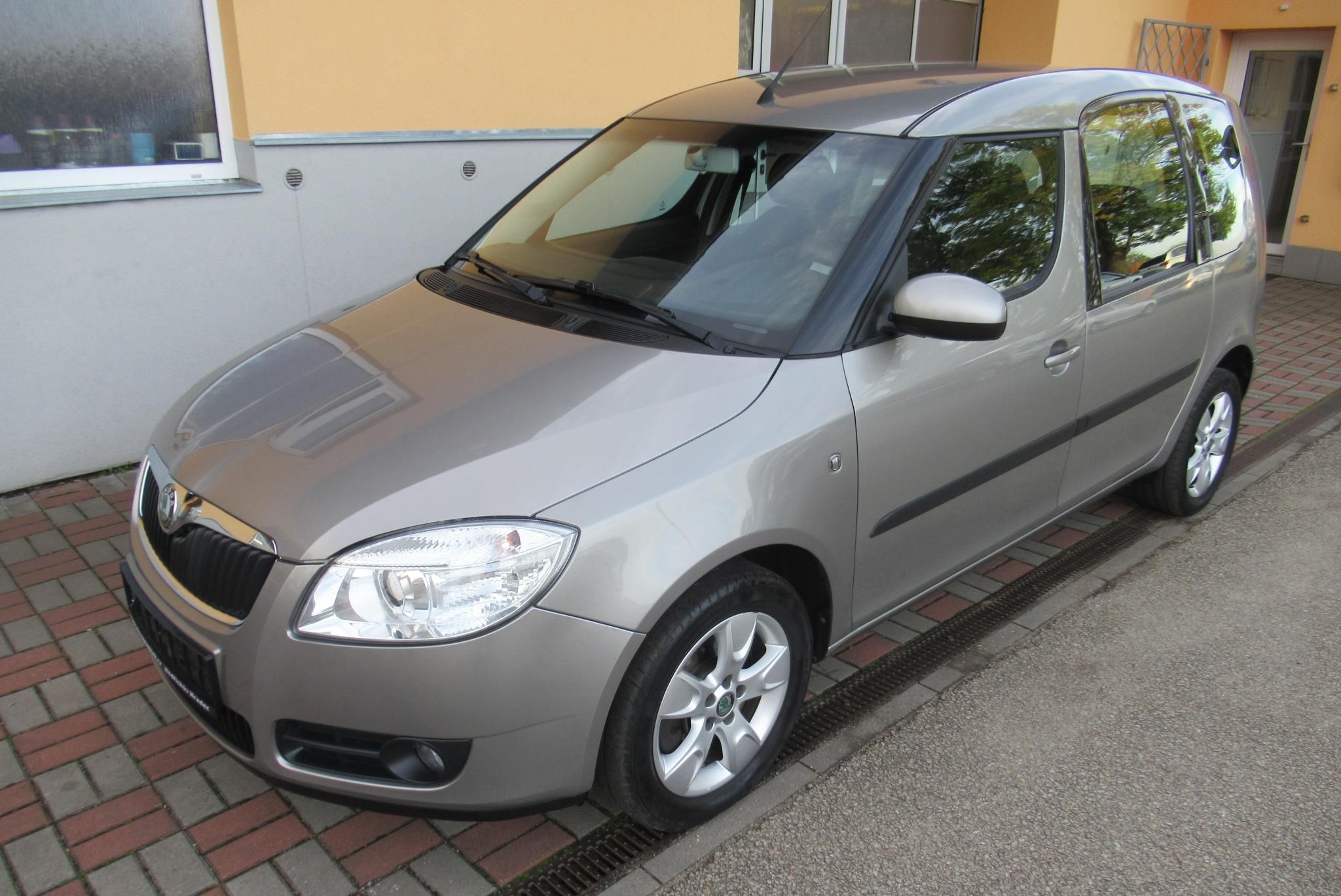 Škoda Roomster, 1.4 TDi AUT. KLIMA SADA KOL - fotka 5
