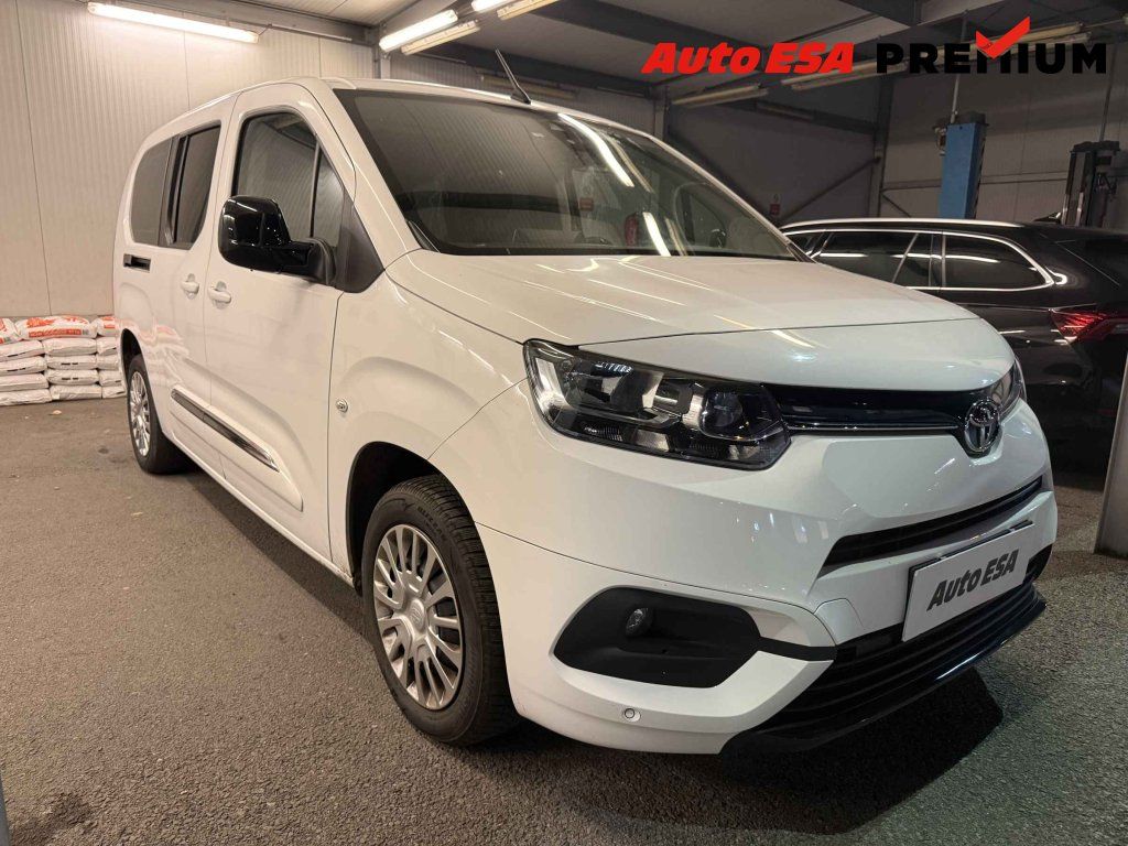 Toyota Proace City Verso, 1.2T MAXi,1.maj,ČR,AC,TZ