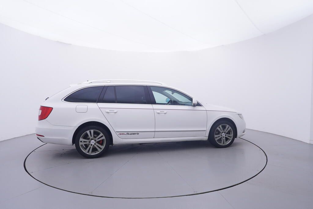 Škoda Superb, 2.0 TDI 125 kW - fotka 6