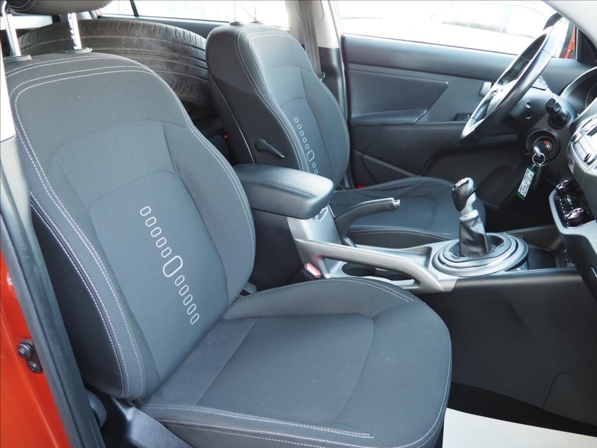 Kia Sportage, 1,6 GDI - fotka 5