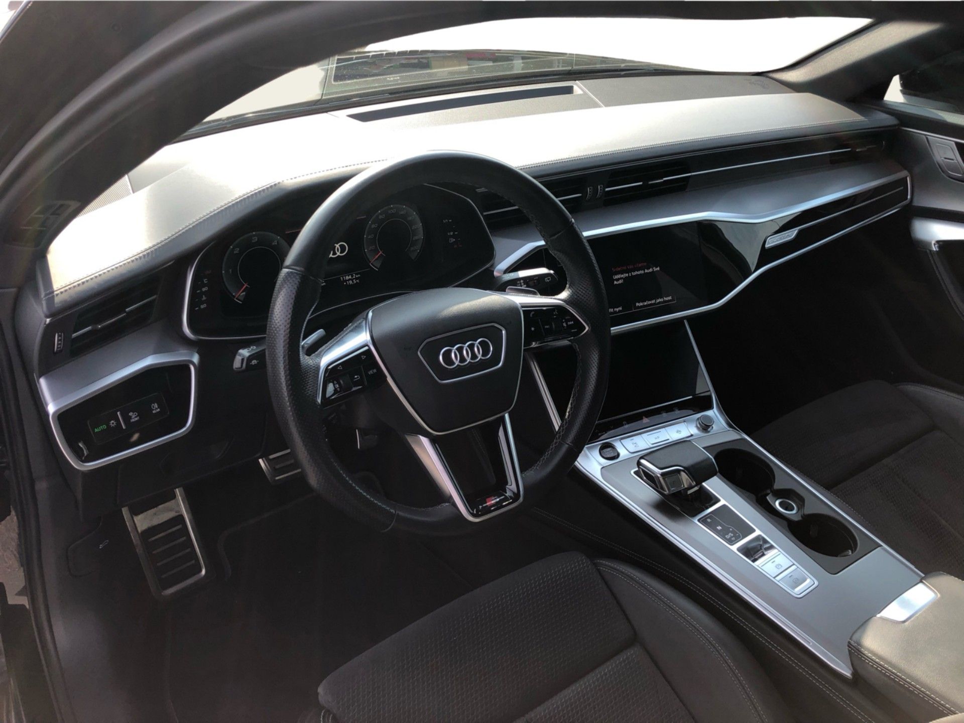 Audi A6 Avant, A6 AVANT SPORT 50TDi - fotka 5