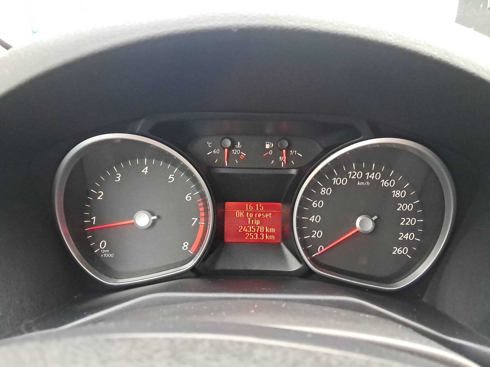 Ford Mondeo, 2.0 16V, Tažné - fotka 3