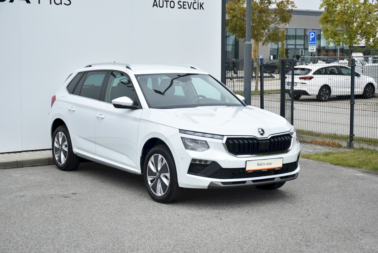 Škoda Kamiq, Top Selection 1.0 TSI 85kW DSG - fotka 6