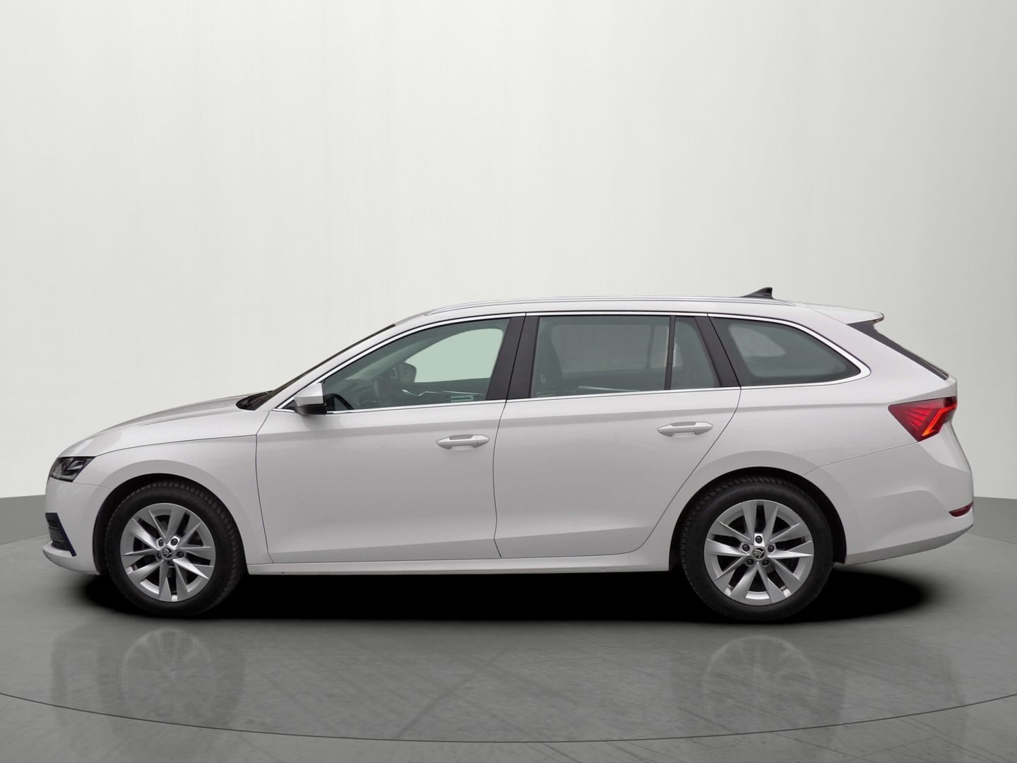 Škoda Octavia, 1.5TSI DSG Style+ Tažné ČR DPH - fotka 2