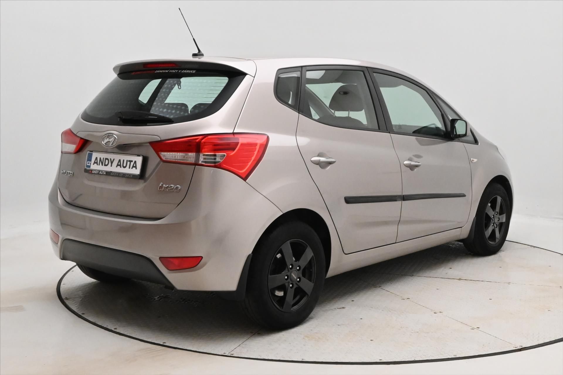 Hyundai ix20, 1,4 CVVT 66 KW KLIMA Záruka až - fotka 5