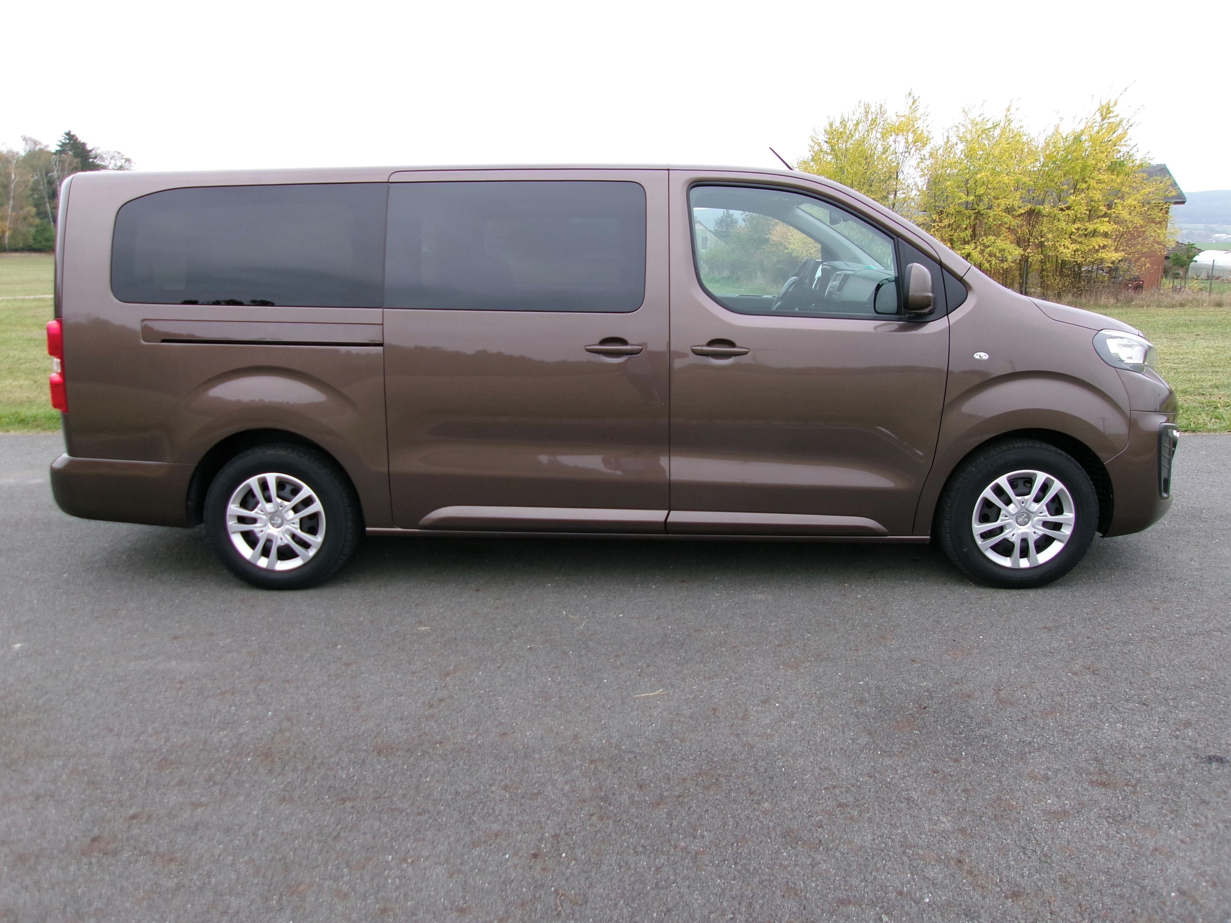 Peugeot Traveller, 2,0 HDI 8místné - fotka 6