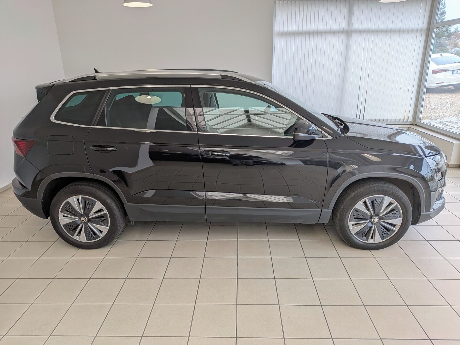 Škoda Karoq, Style Exclusiv 1,5 TSI 110kW - fotka 6