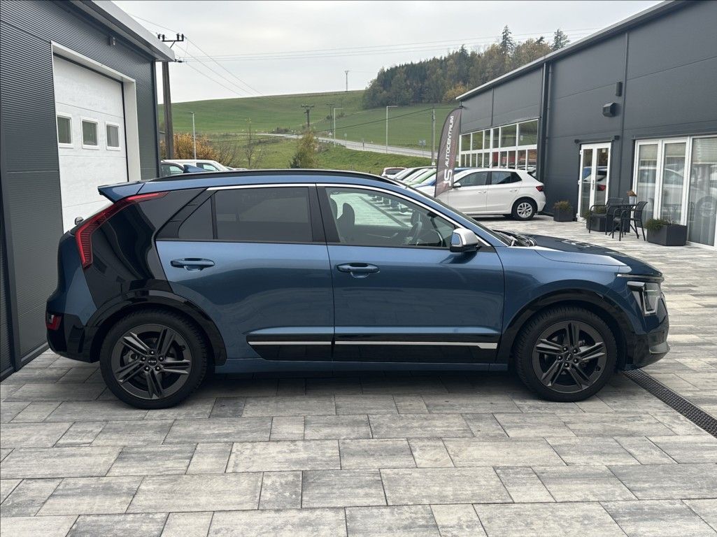 Kia Niro, 1,6 GDI PHEV 184PS  Spirit A/T - fotka 6