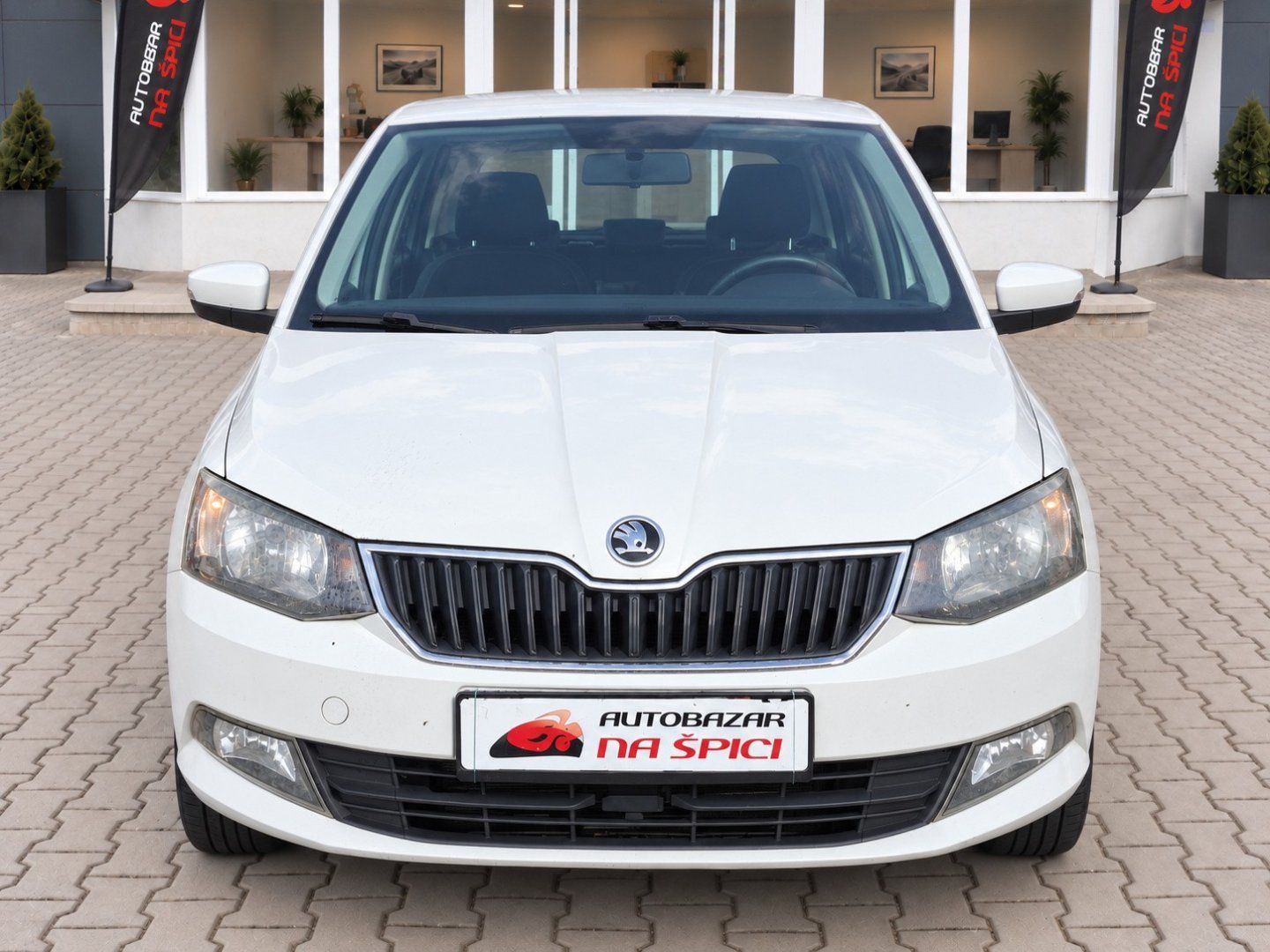Škoda Fabia, 1.2TSI 66kW -1.MAJITEL - fotka 3