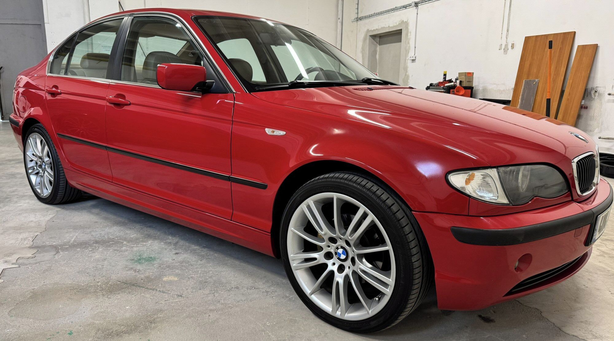 BMW Řada 3, 320i (2,2L) - šestiválec (R6) - fotka 5