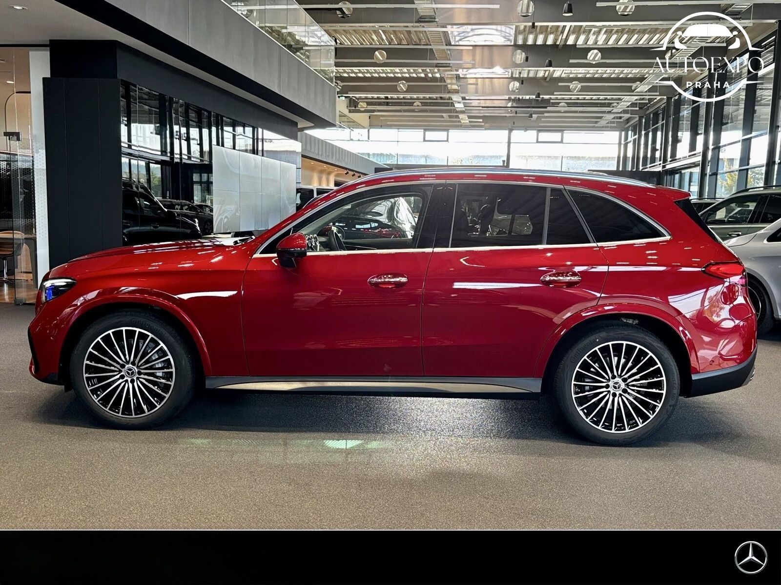 Mercedes-Benz GLC, 300d 4Matic* AMG Premium* - fotka 5