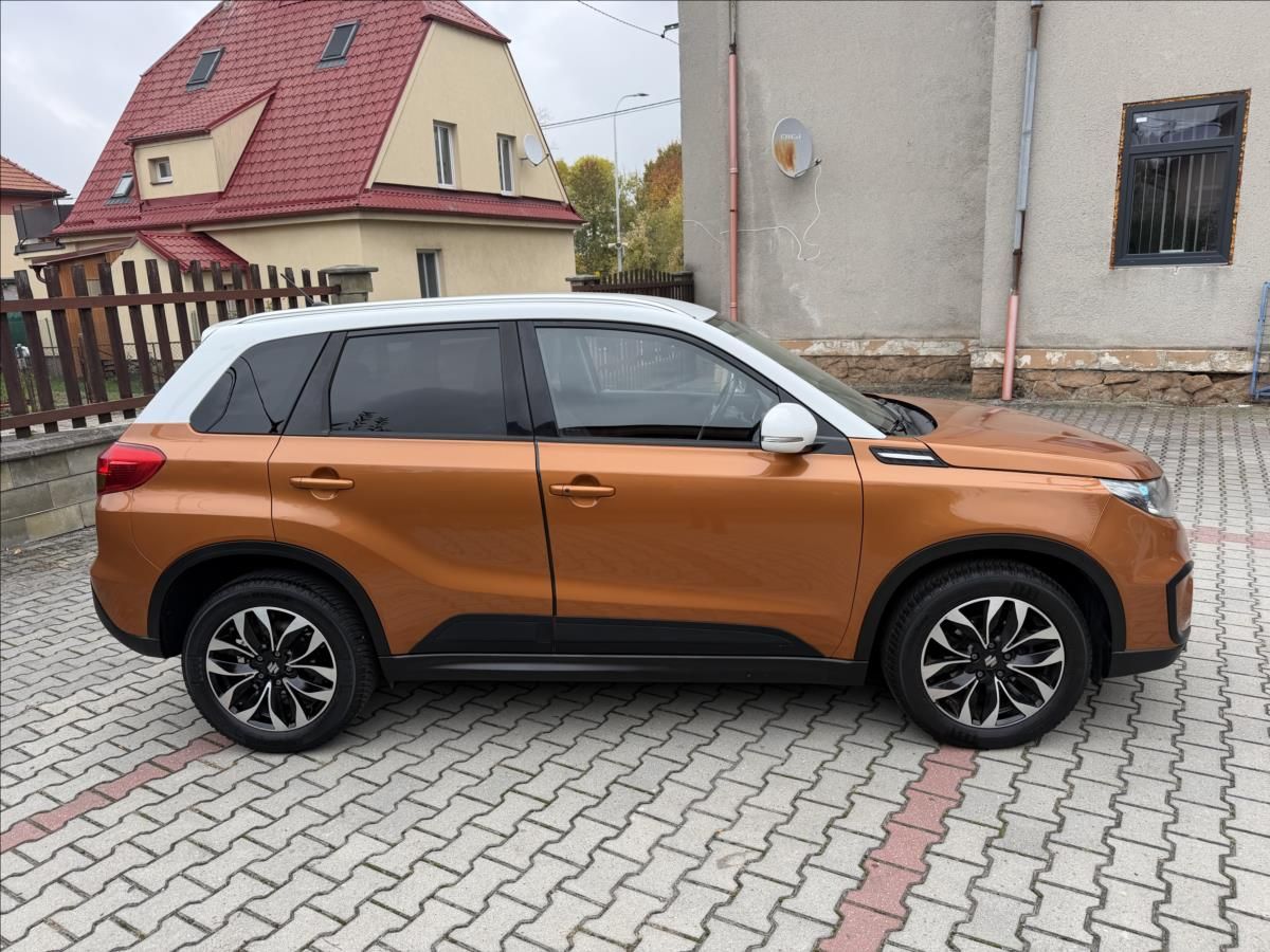 Suzuki Vitara, 1,6 4x4 AUTOMAT - fotka 2