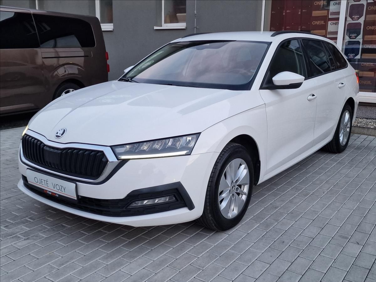 Škoda Octavia, 2.0TDI Combi, původ ČR,1.Maj. - fotka 5