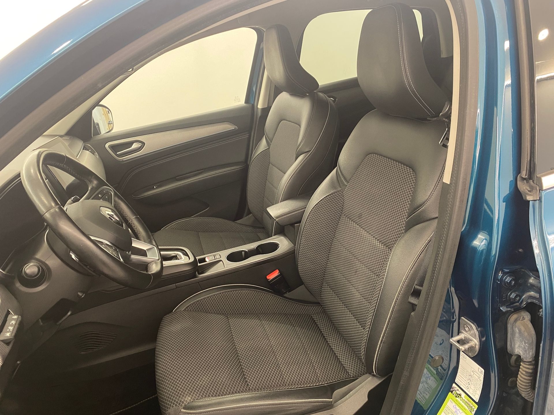 Renault Arkana, 1.3 TCe 103kW EDC - fotka 5