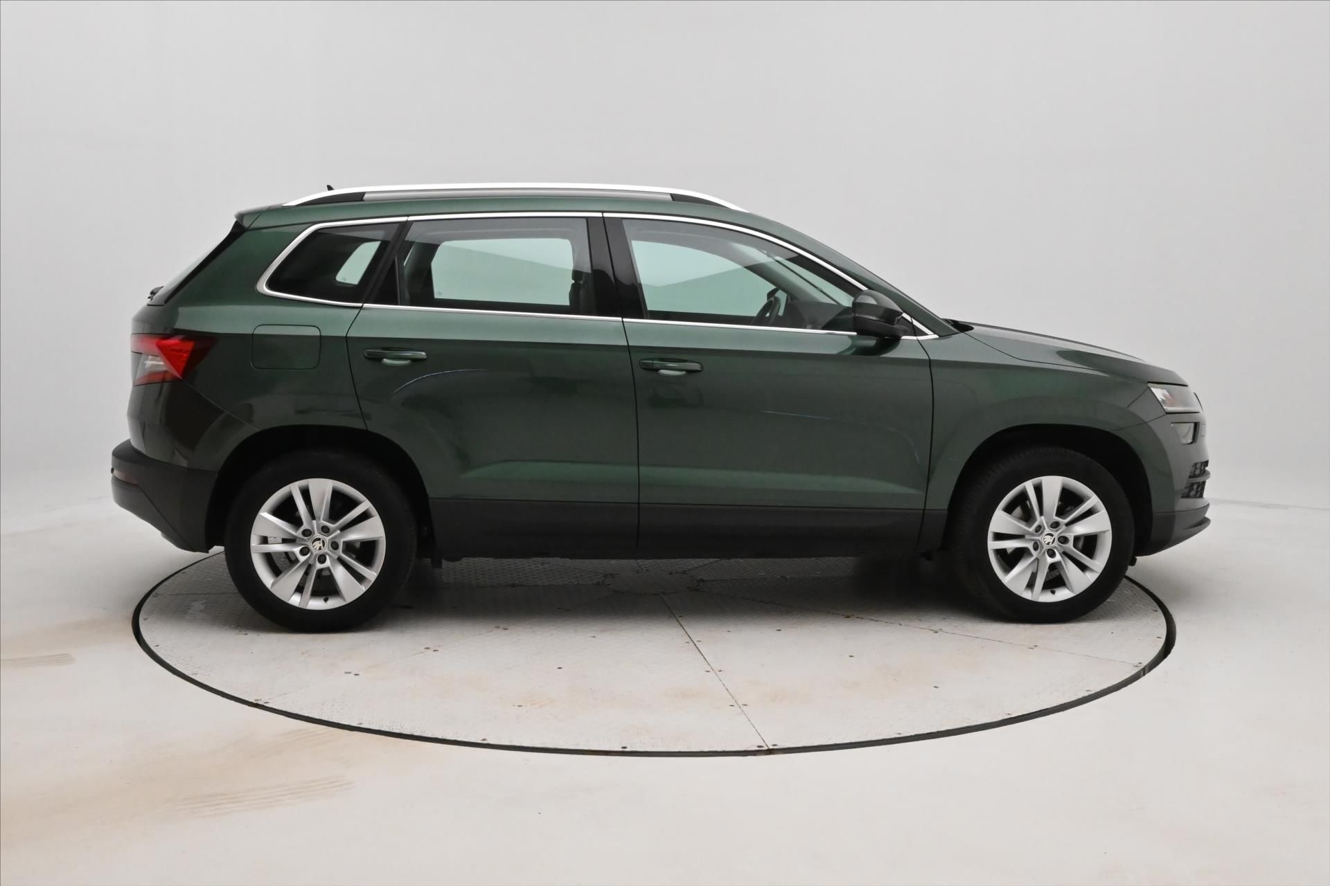 Škoda Karoq, 1,5 TSI 110 kW STYLE Tažné Zár - fotka 4