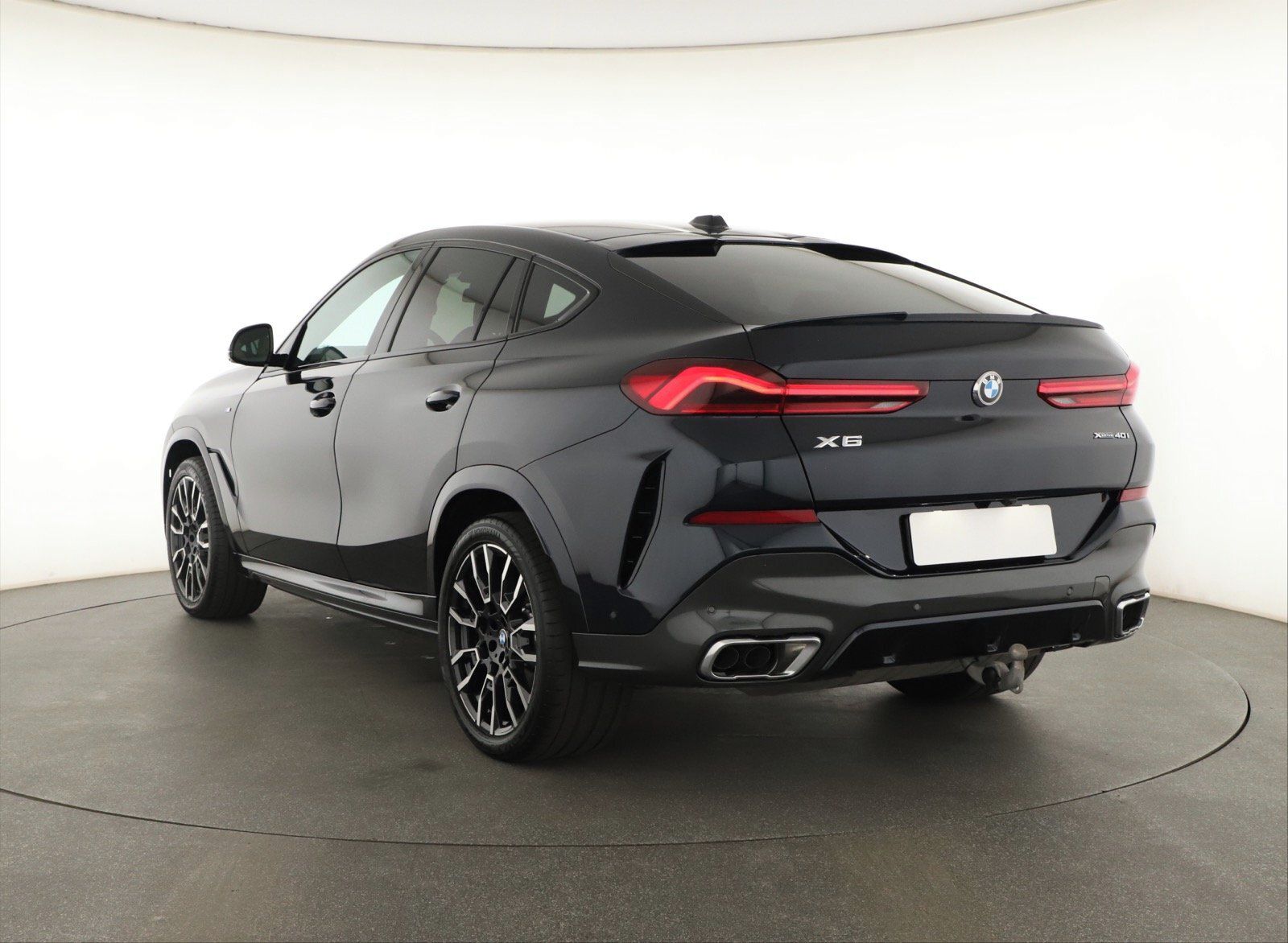 BMW X6, xDrive40i, M Paket, Navigace - fotka 3