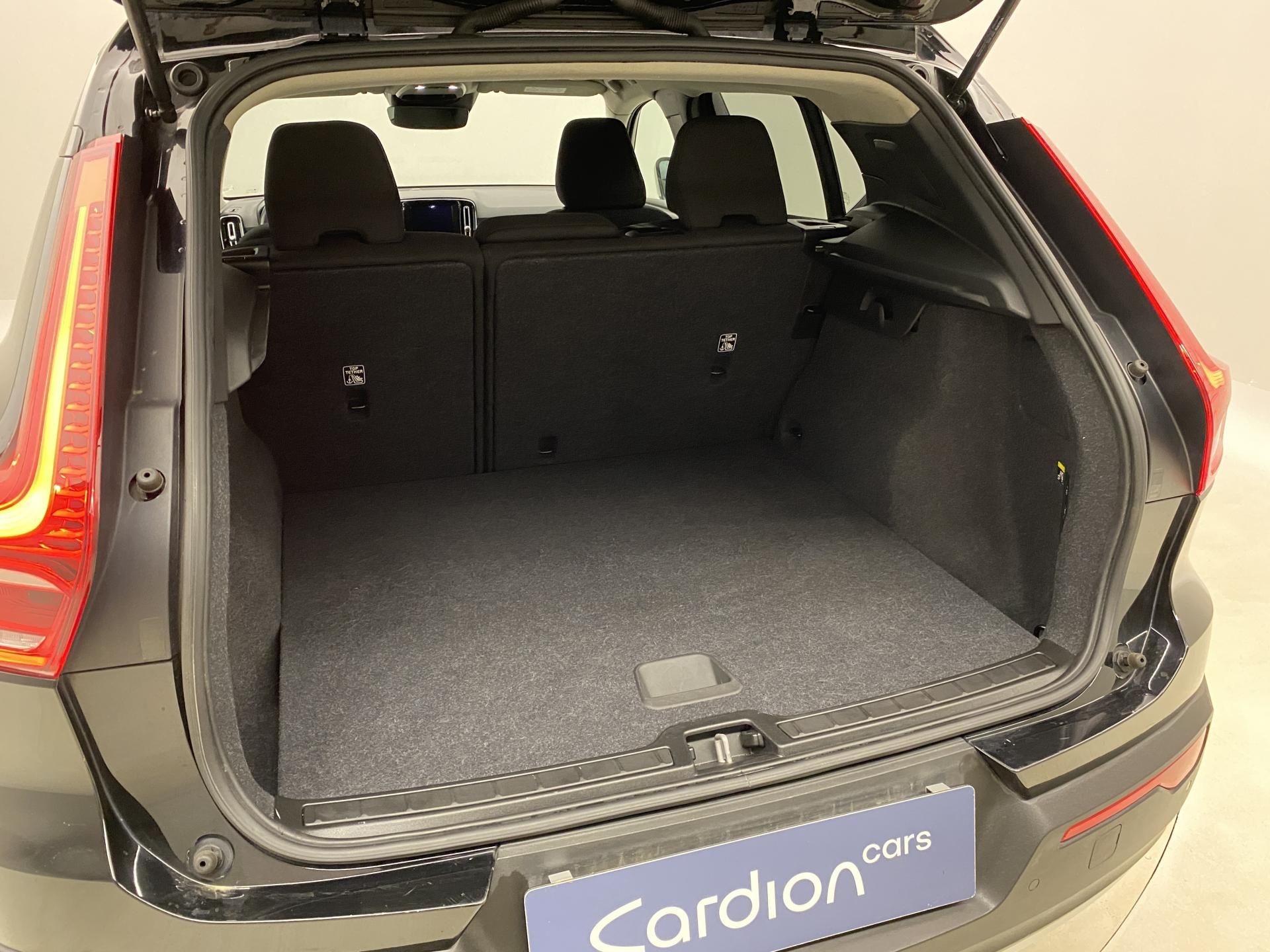 Volvo XC40, D3 AWD MOMENTUM AUT - fotka 6