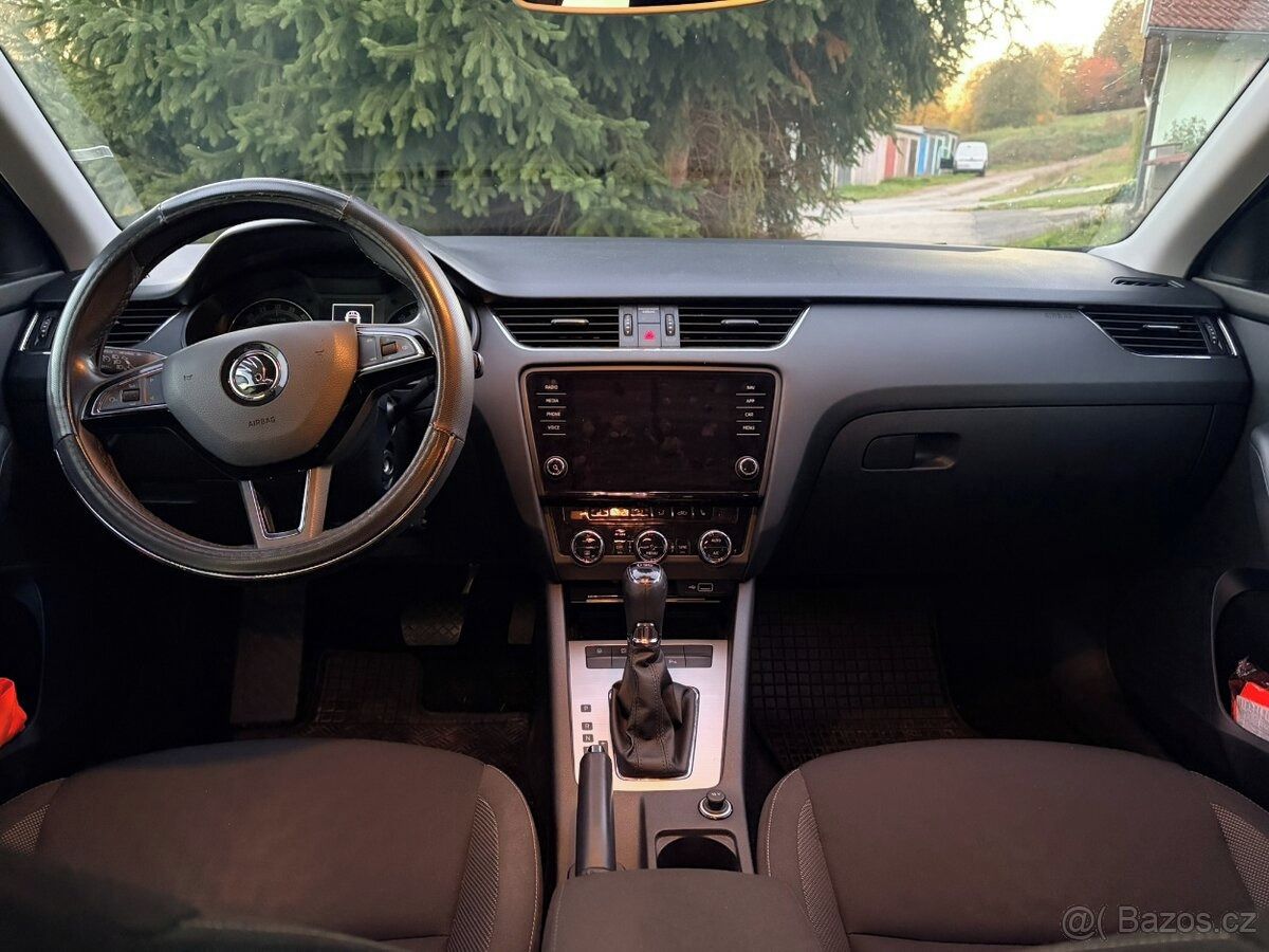 Škoda Octavia, 2.0 TDI (110 kW) DSG NAVI - fotka 3