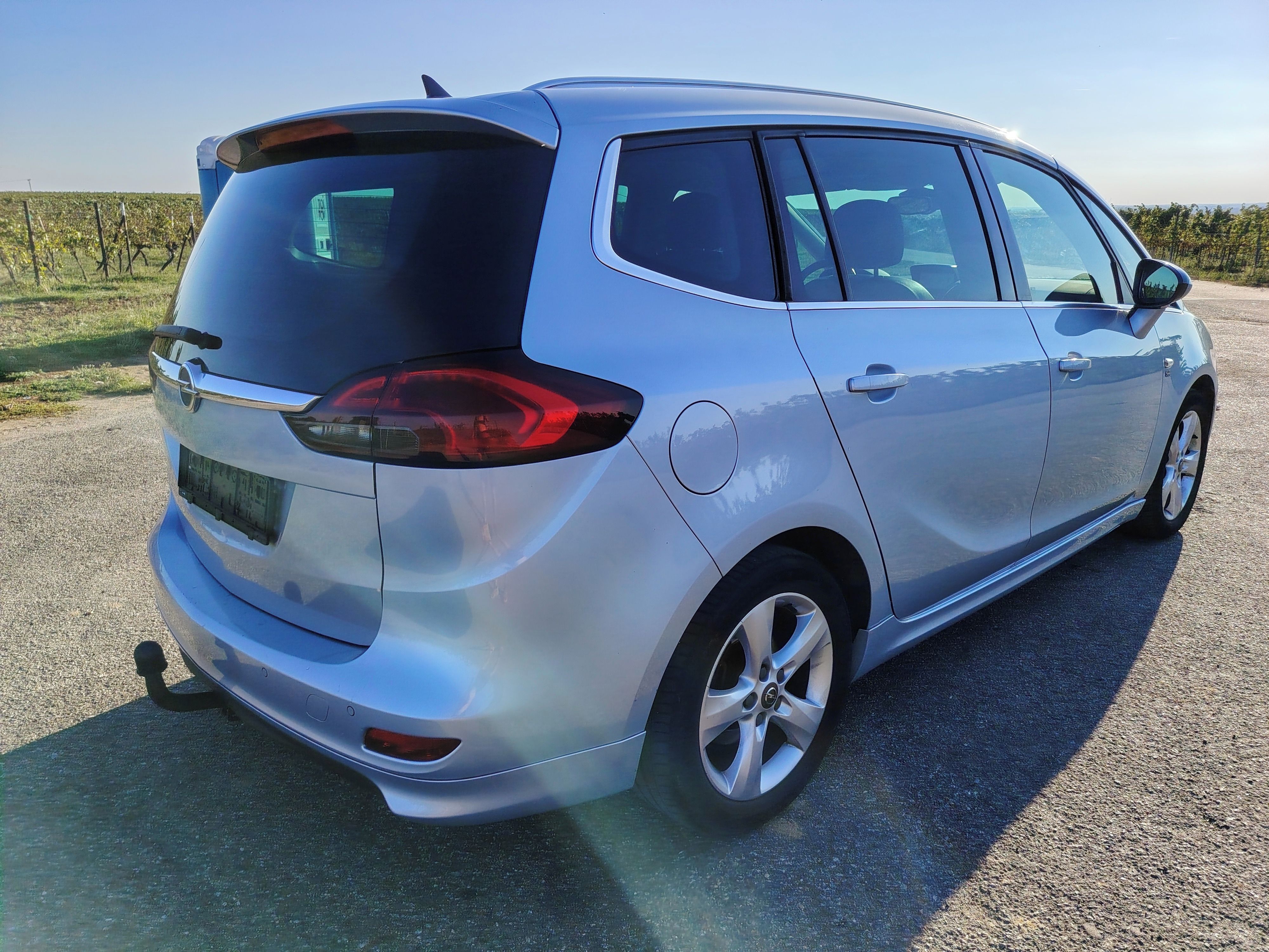 Opel Zafira, OPC, 7mist - fotka 5