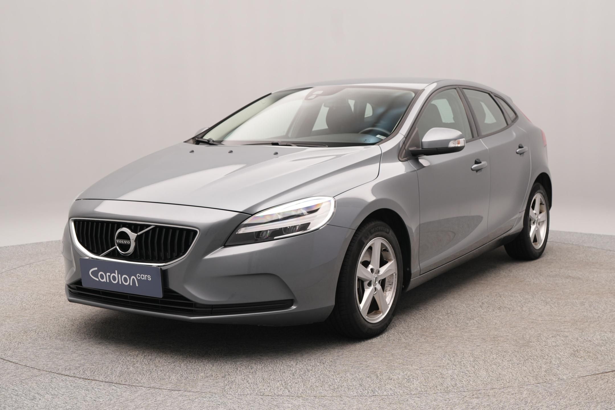 Volvo V40, T2 MOMENTUM AUT