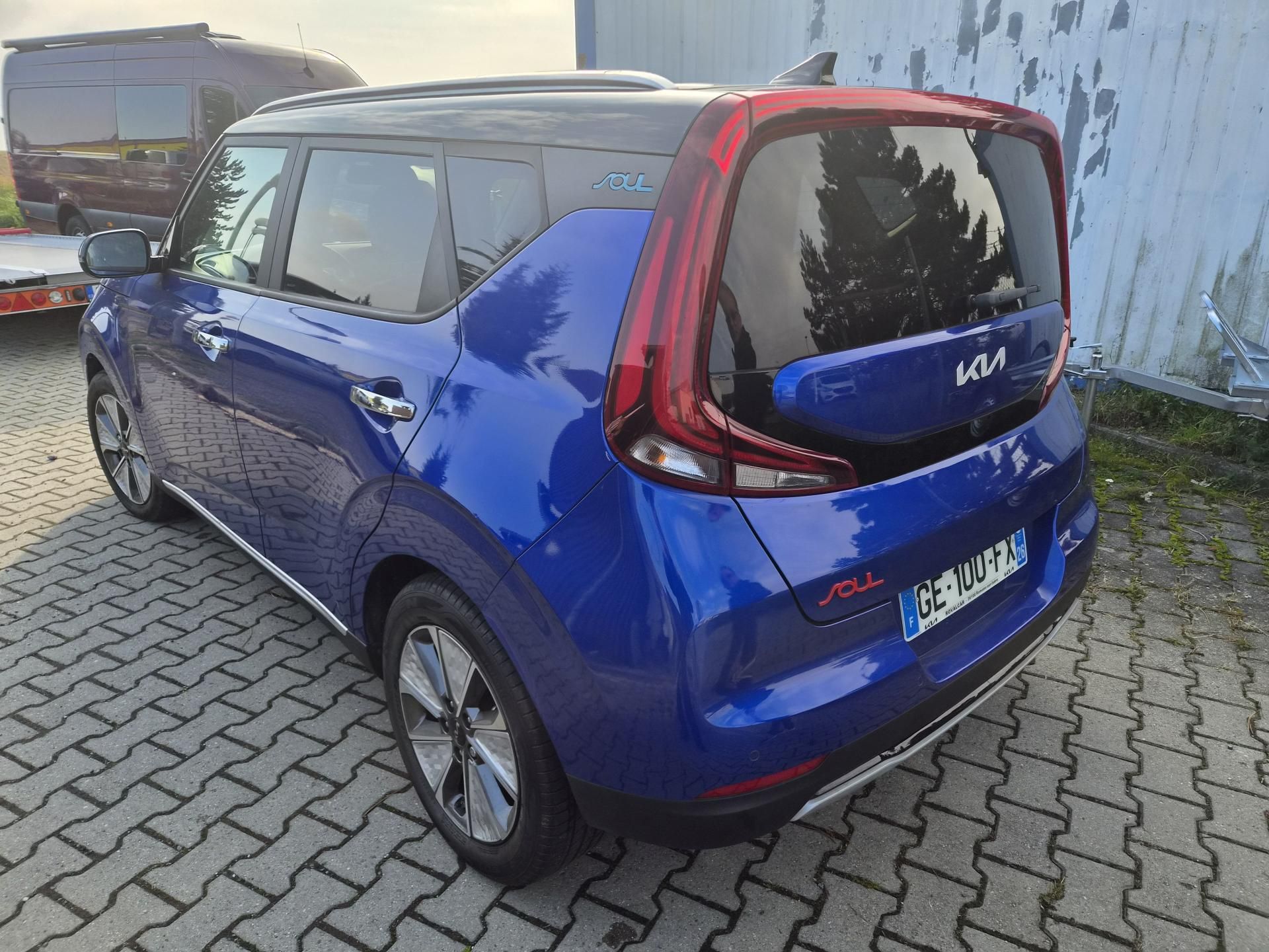 Kia e-Soul, 150 Kw Executive - fotka 4