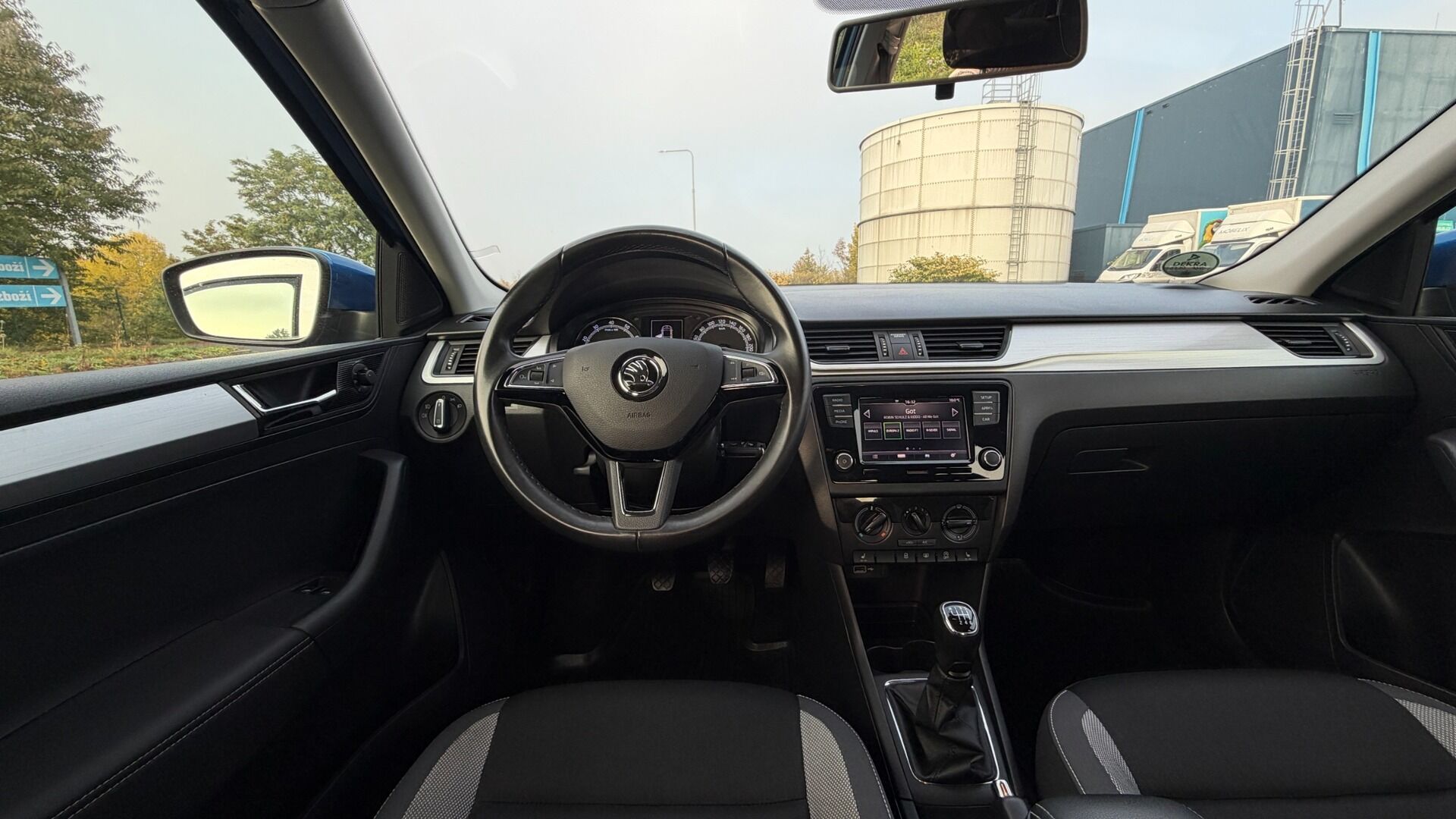 Škoda Rapid, 1.0 TSI 81kW Ambition + - fotka 5