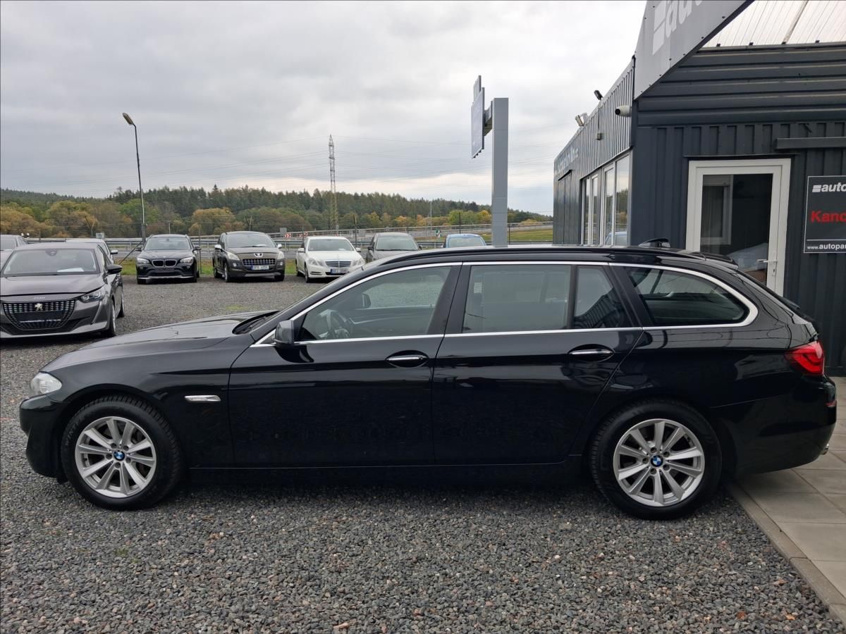 BMW Řada 5, 2,0 525D, 160 kw - fotka 4