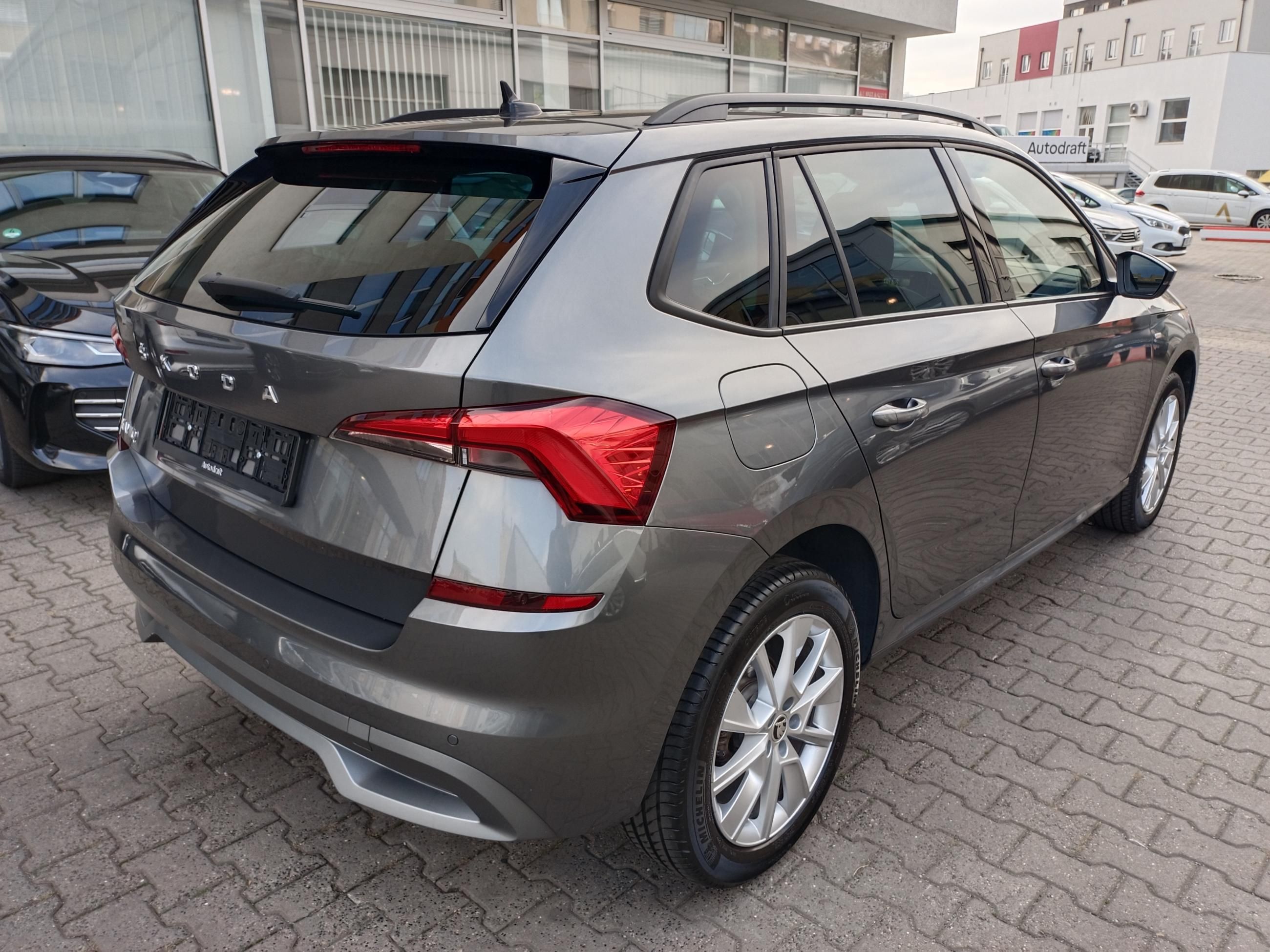 Škoda Kamiq, 1.0 TSI 81kW Manuál / Tažné - fotka 6