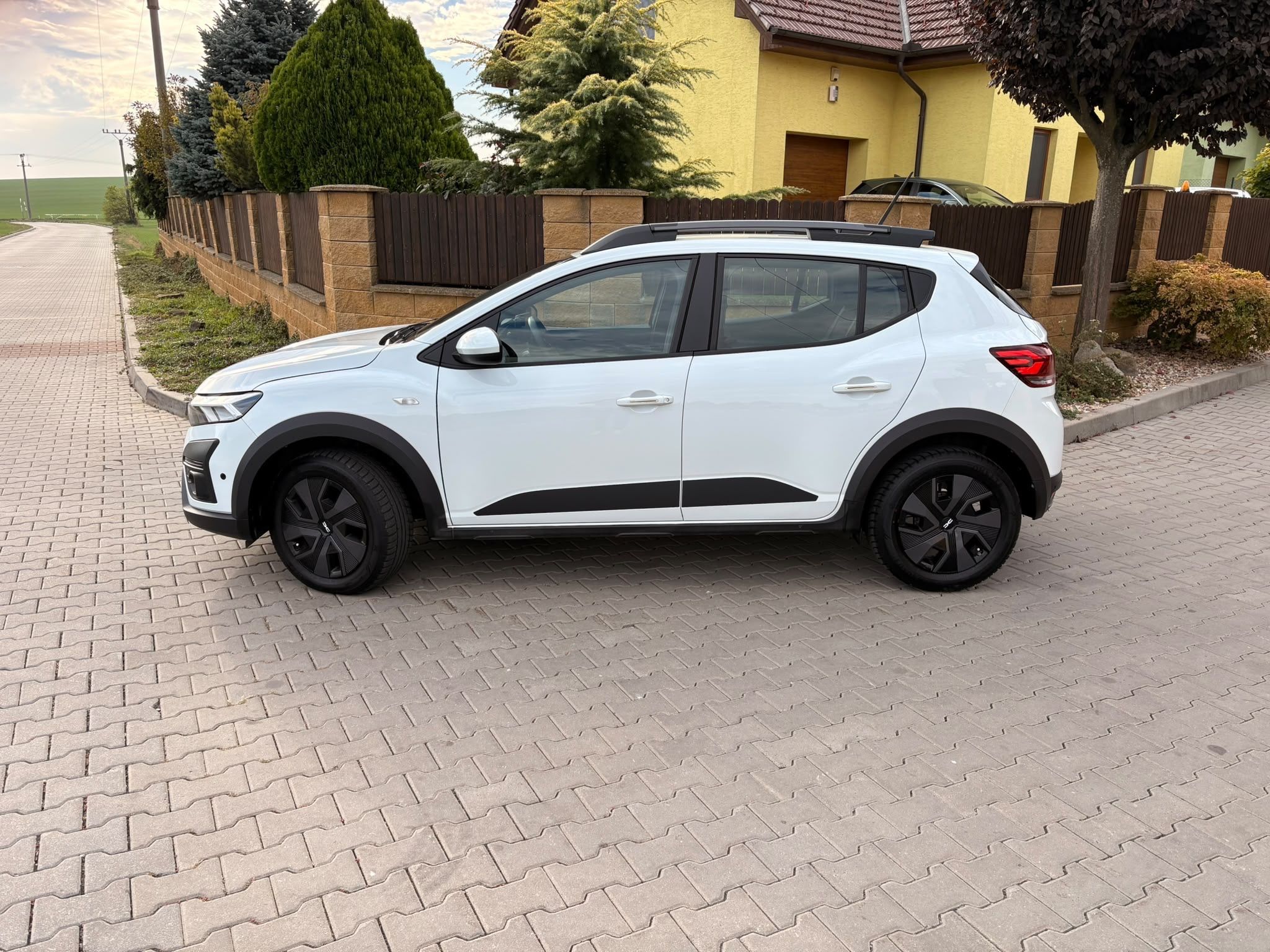 Dacia Sandero, Dacia Sandero Stepway LPG - fotka 6