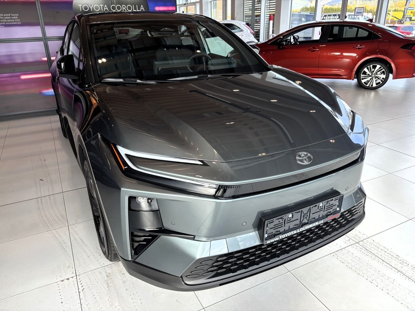 Toyota C-HR, Style