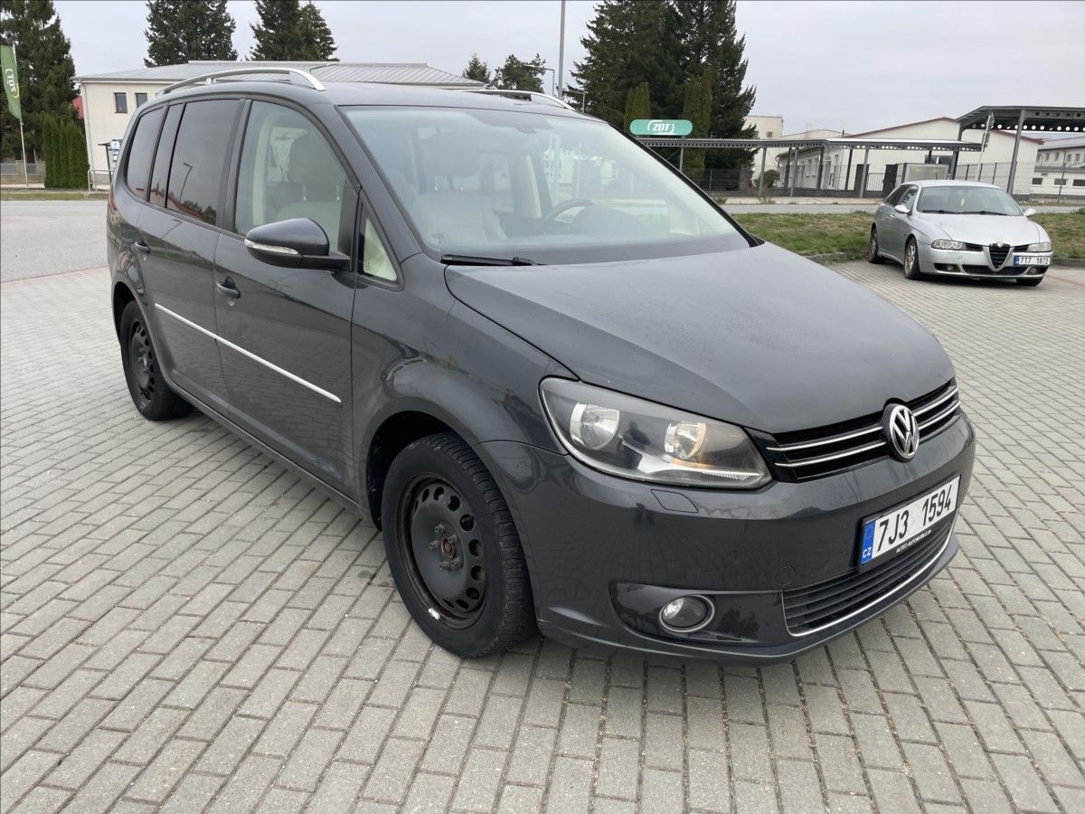 Volkswagen Touran, 2,0 TDi 103kw DSG Highline Pan - fotka 6