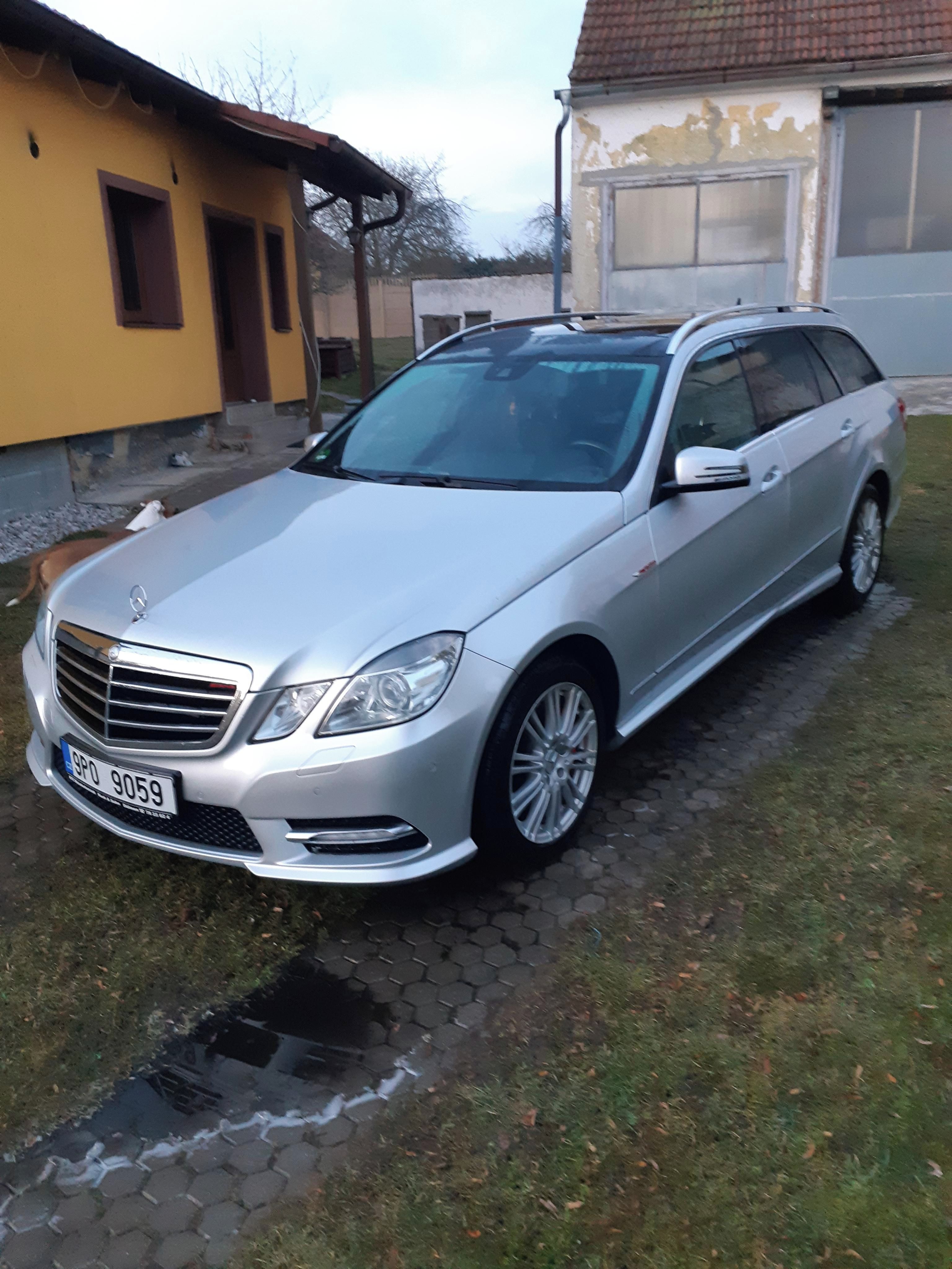 Mercedes-Benz Třídy E, Mercedes 350E 4Matic AMG
