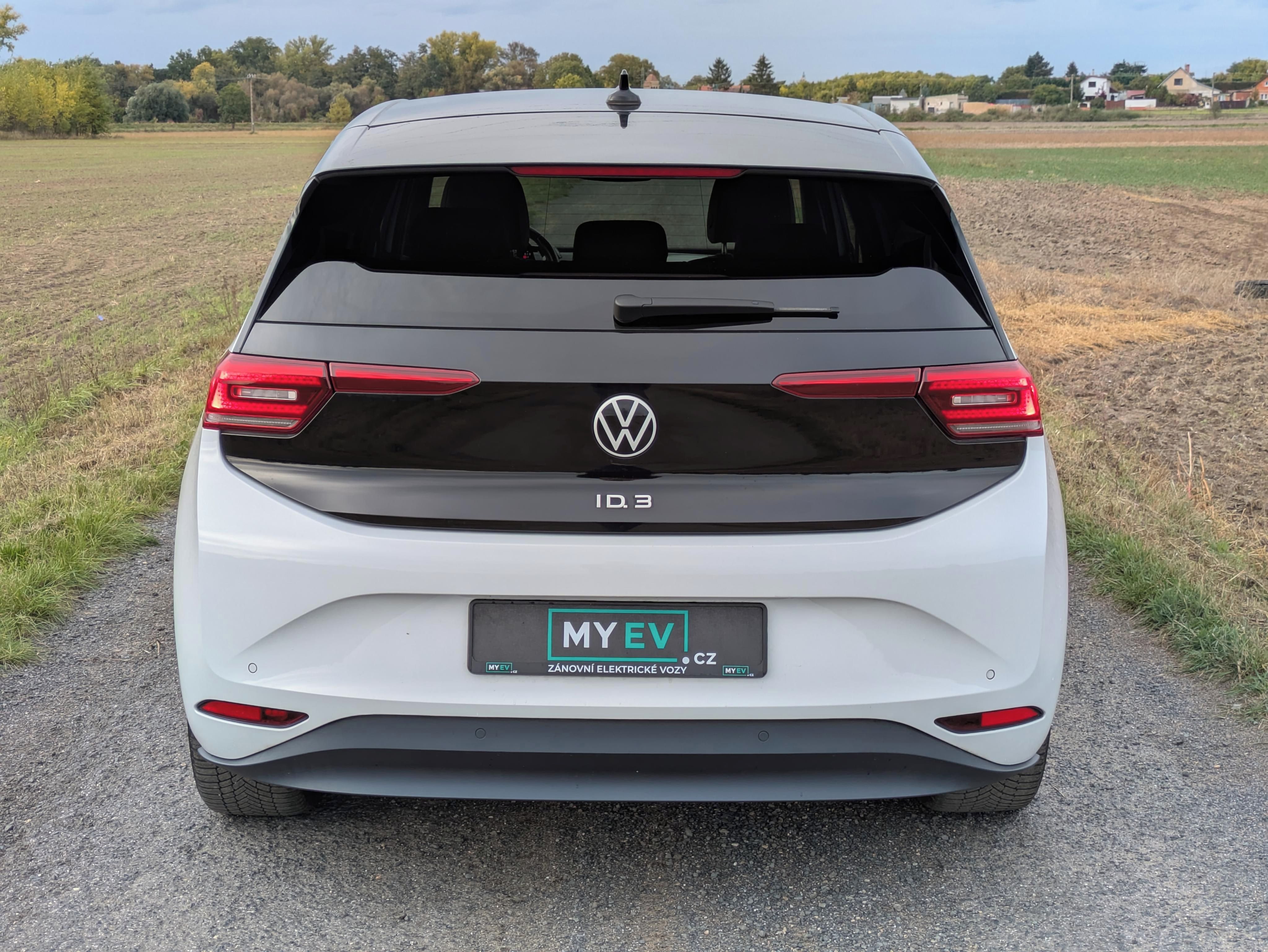 Volkswagen ID.3, 62kWh, 1ST PLUS MATRIX SOH 91% - fotka 6
