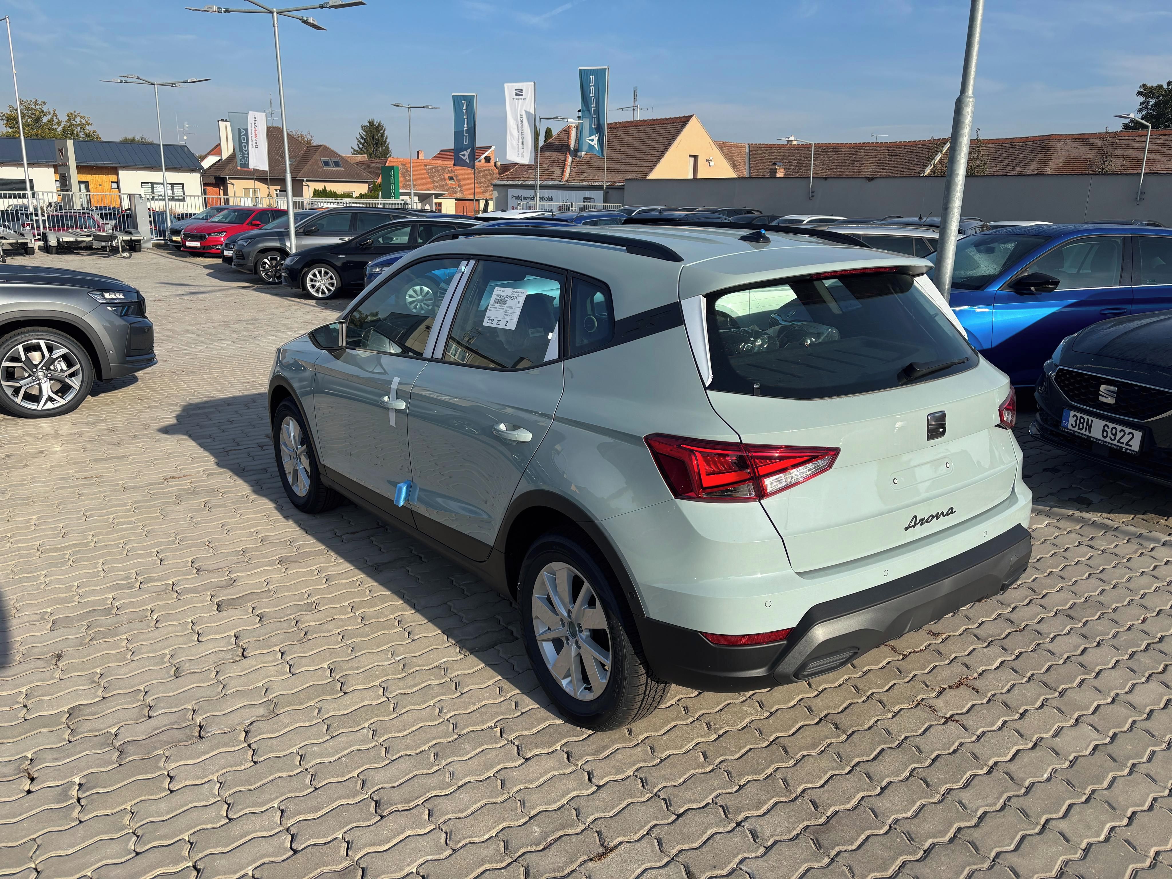 Seat Arona, Style 1.0. TSI 95k - fotka 2