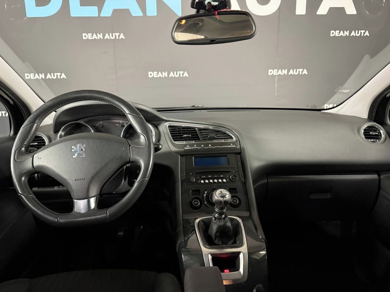 Peugeot 5008, 2.0d 110kw Serviska Výbava - fotka 6