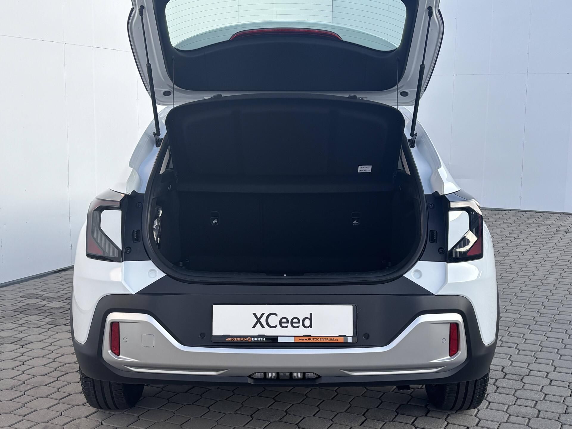 Kia XCee´d, SPIN 1,0 T-GDi - fotka 4